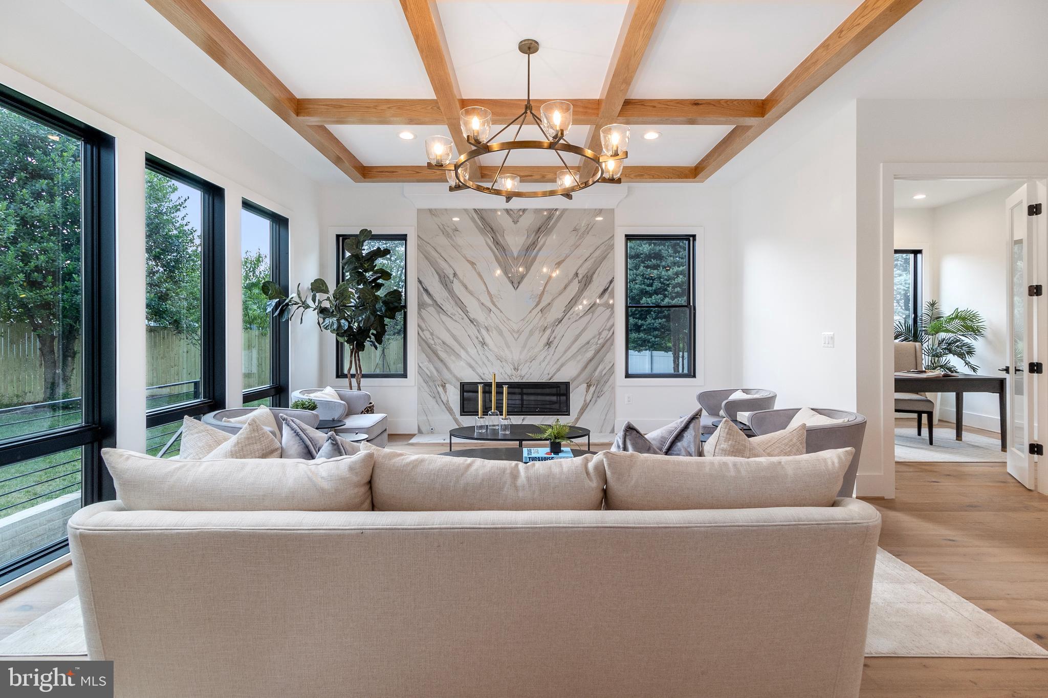 BROYHILLS MCLEAN ESTATES - Residential