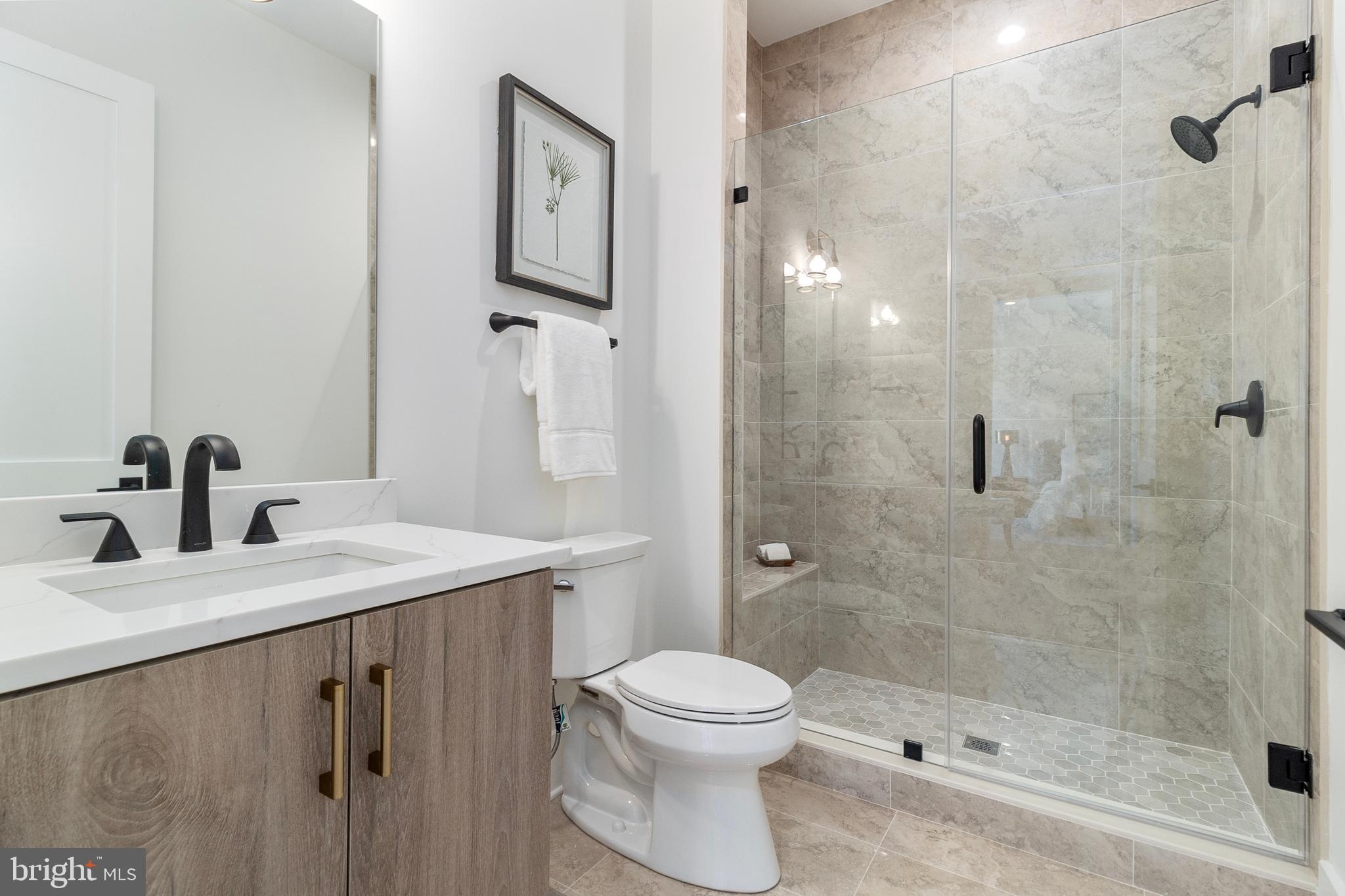 BROYHILLS MCLEAN ESTATES - Residential