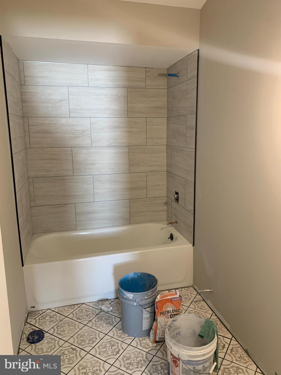 MAGNOLIA HILL - Residential