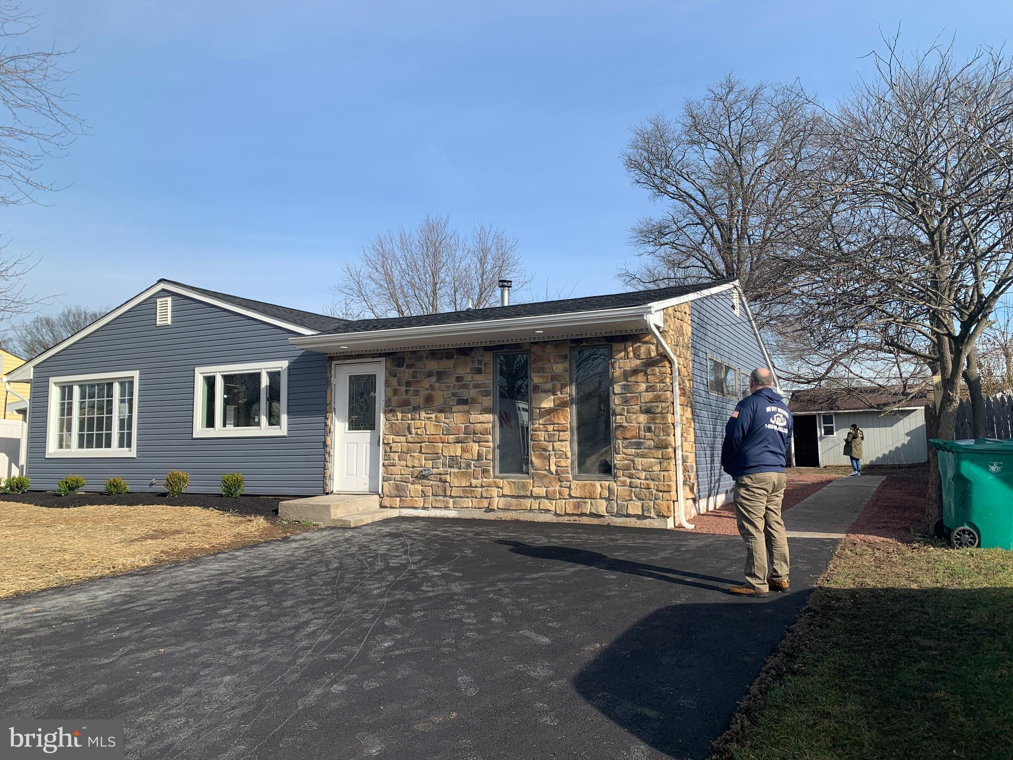 MAGNOLIA HILL - Residential