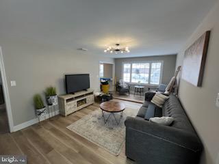 MAGNOLIA HILL - Residential