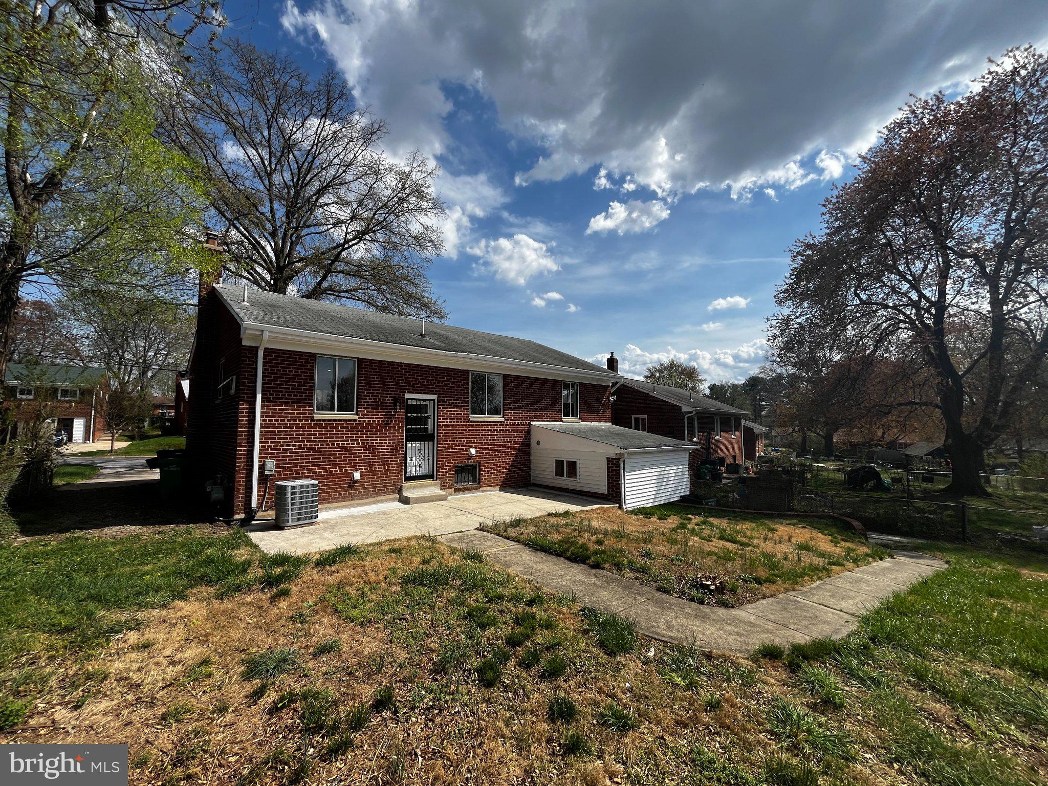 HILLCREST HEIGHTS - Residential