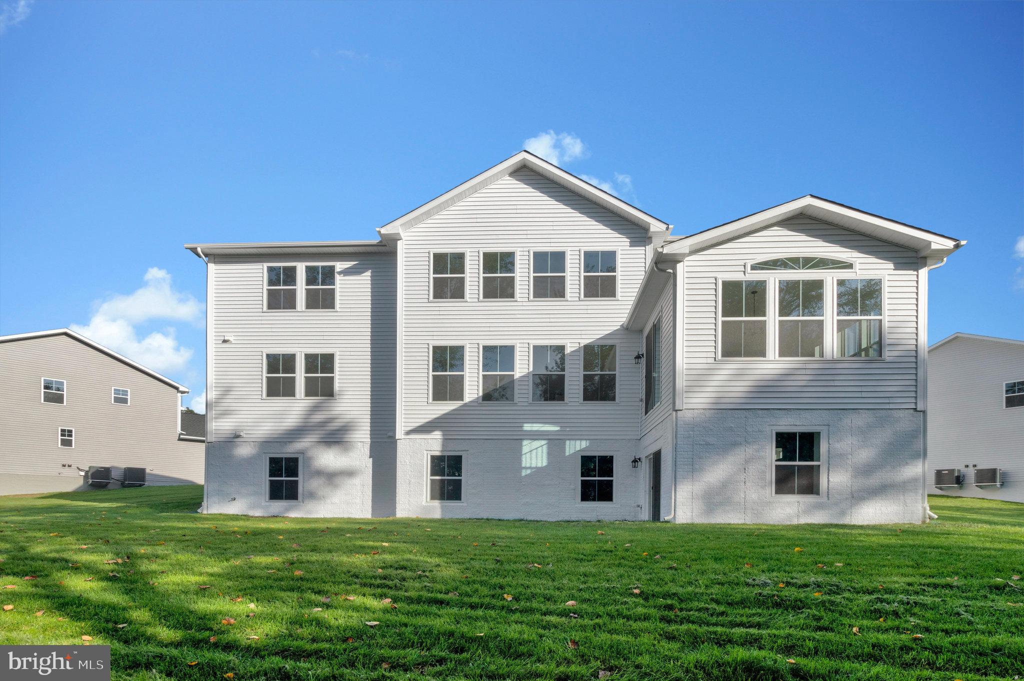 VINCENT ESTATES - Residential