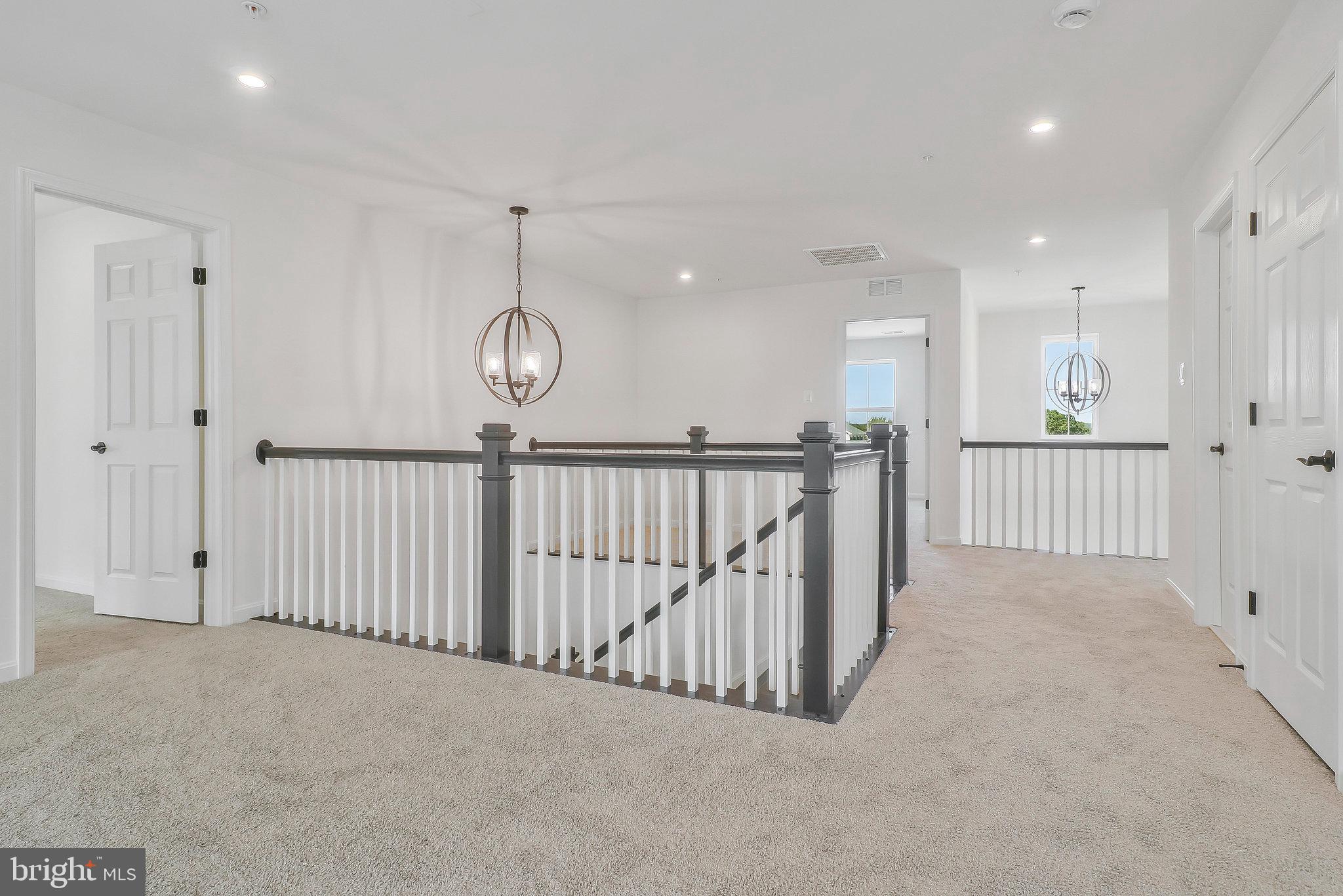 VINCENT ESTATES - Residential