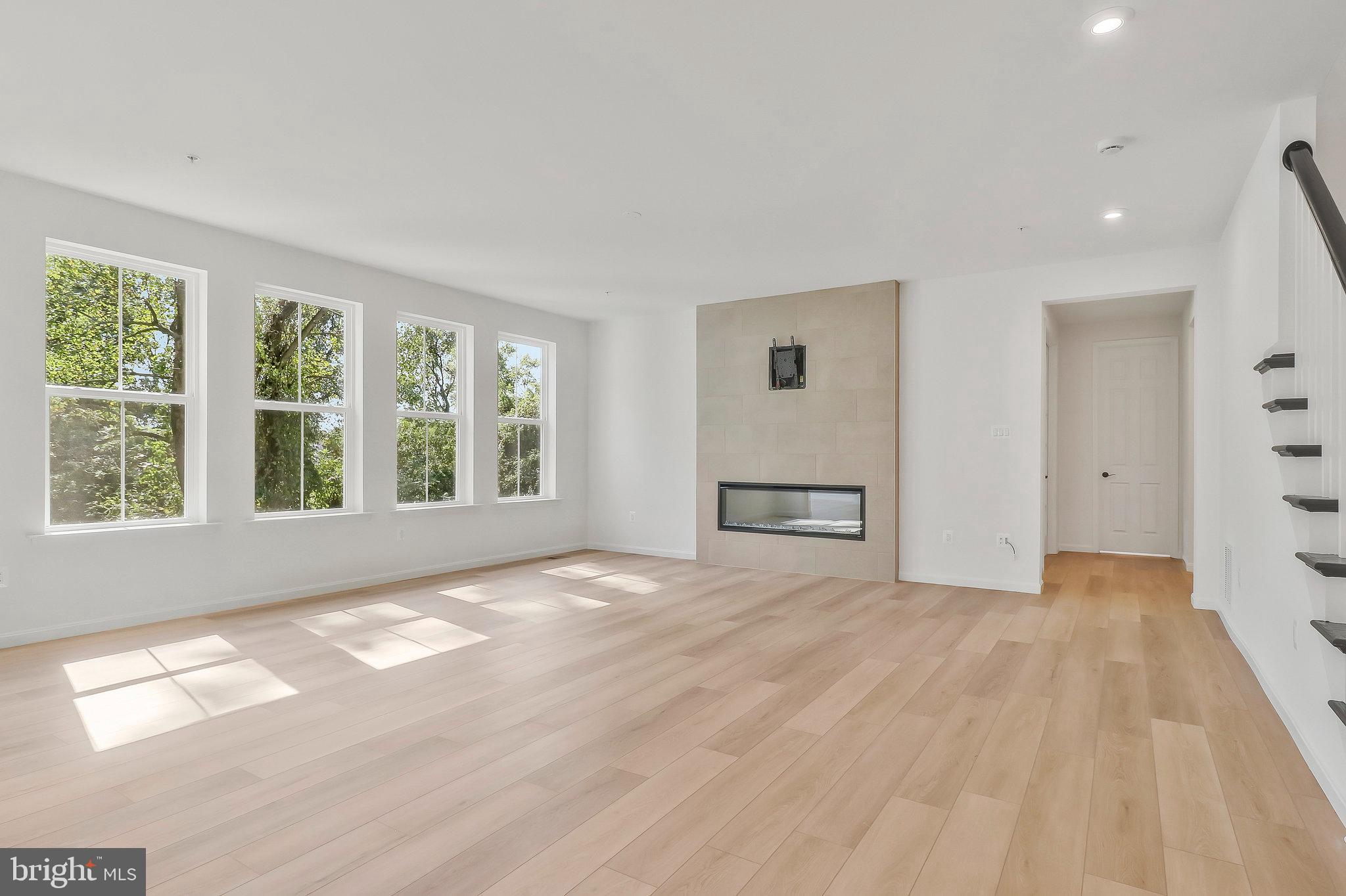 VINCENT ESTATES - Residential