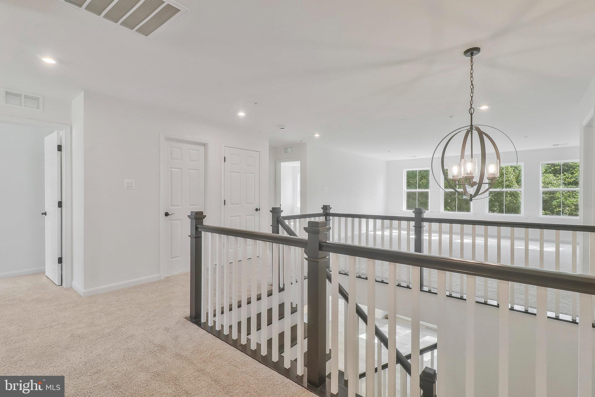 VINCENT ESTATES - Residential