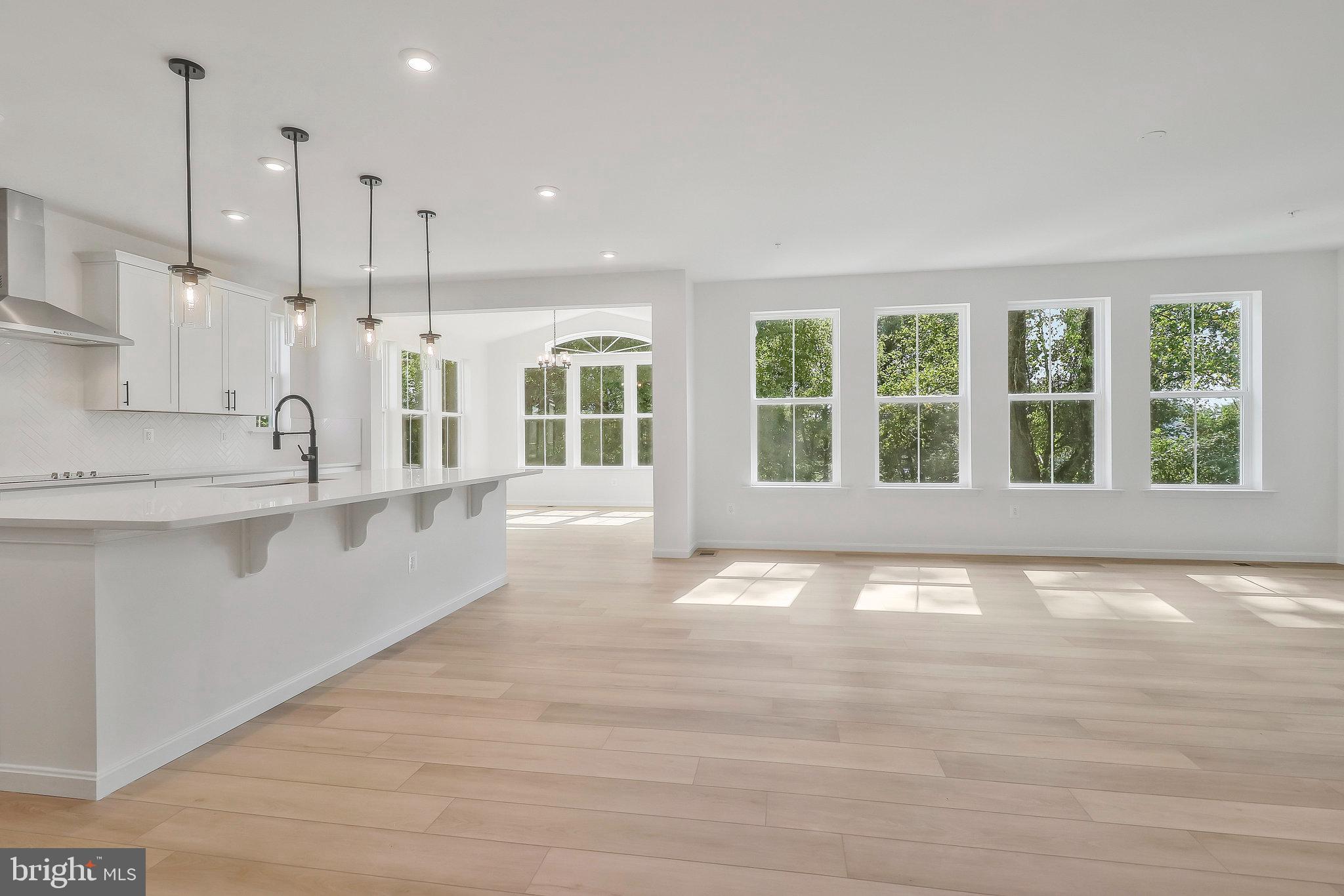 VINCENT ESTATES - Residential