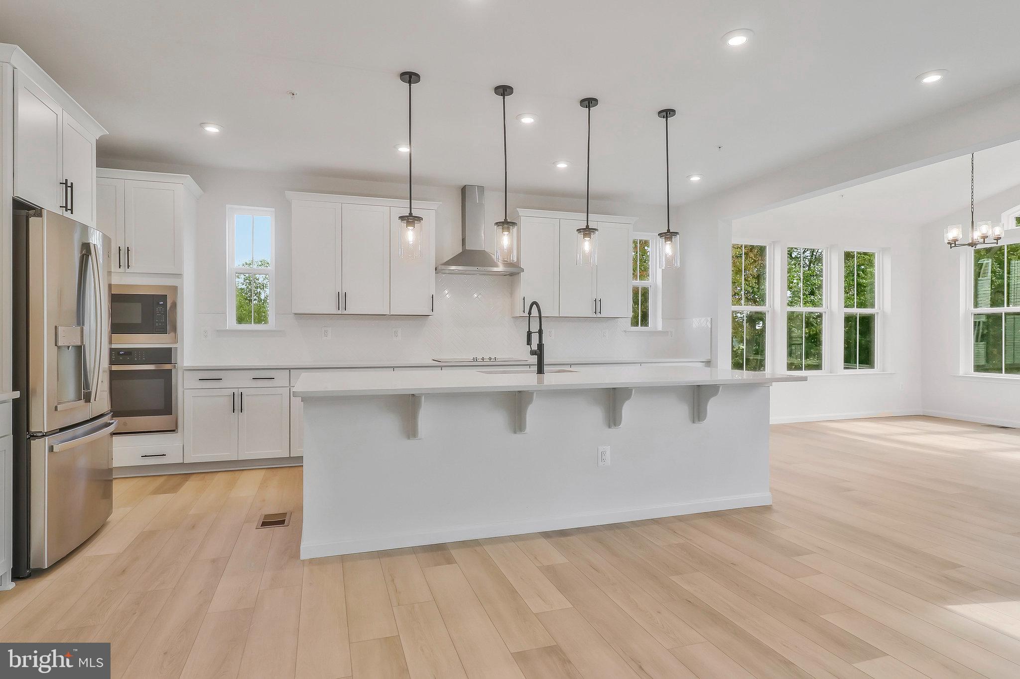 VINCENT ESTATES - Residential