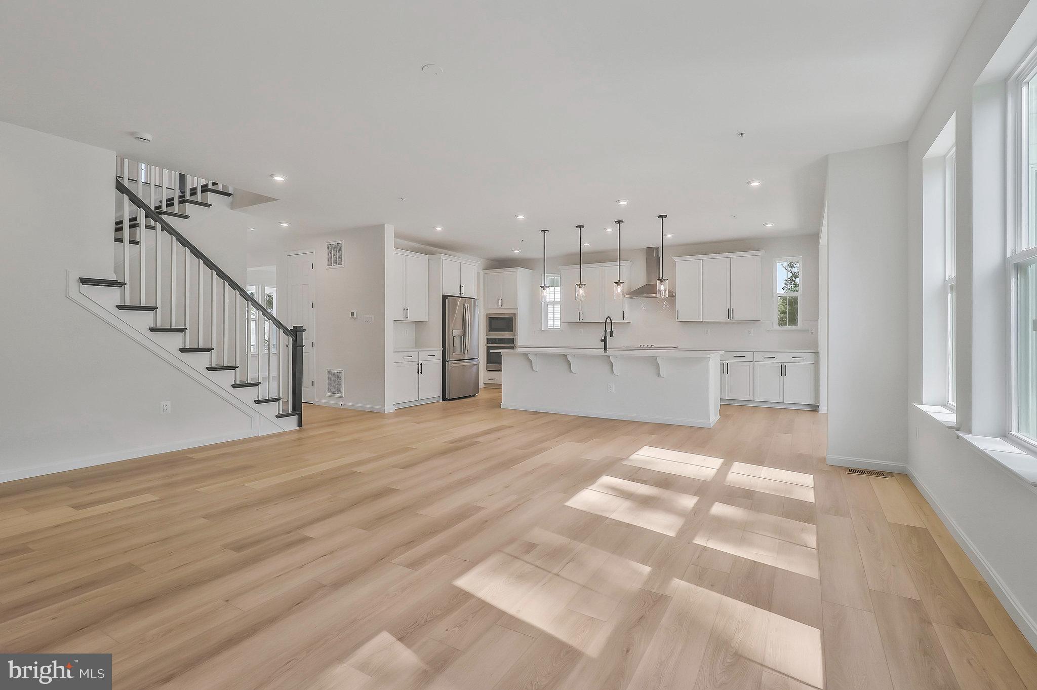 VINCENT ESTATES - Residential