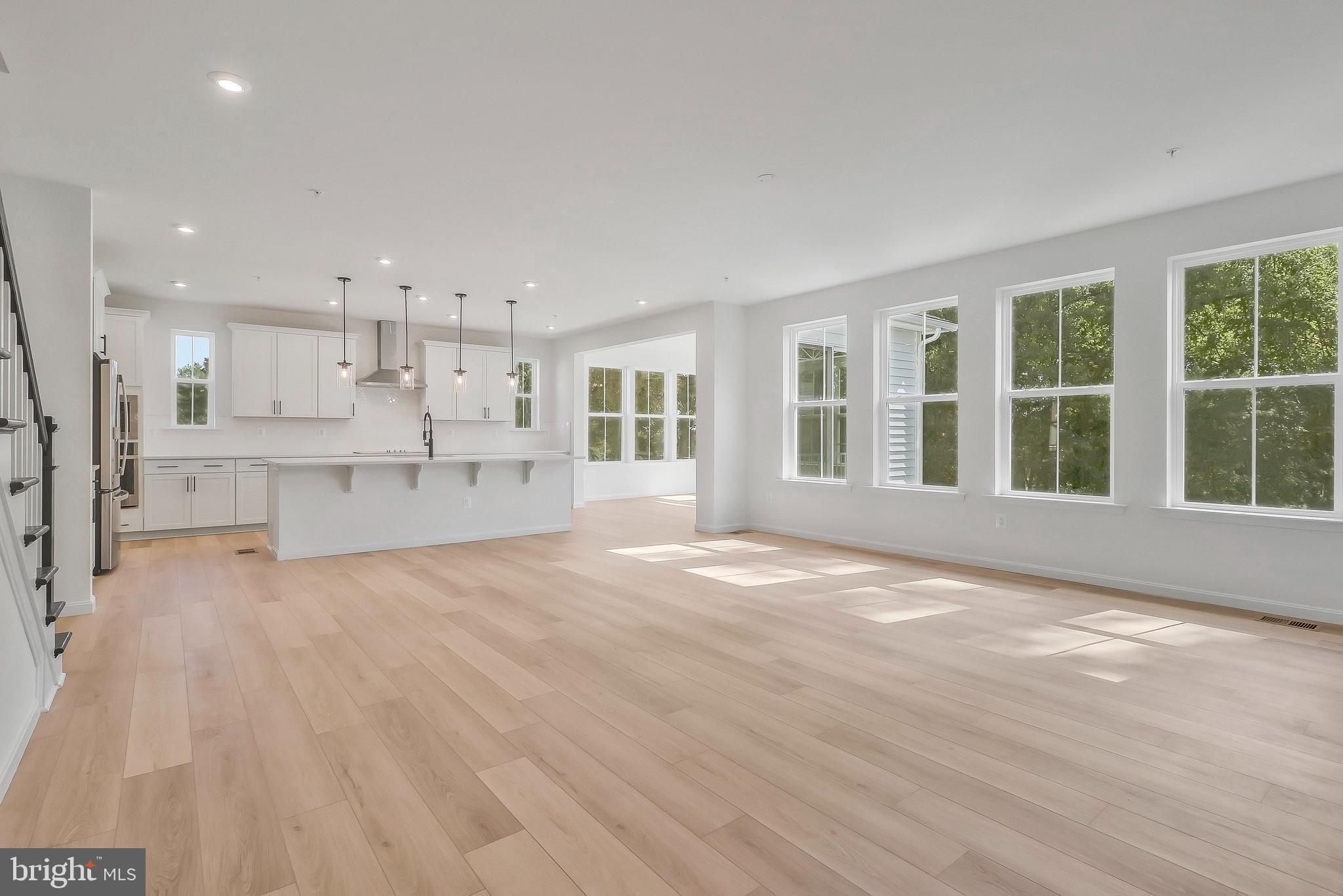 VINCENT ESTATES - Residential