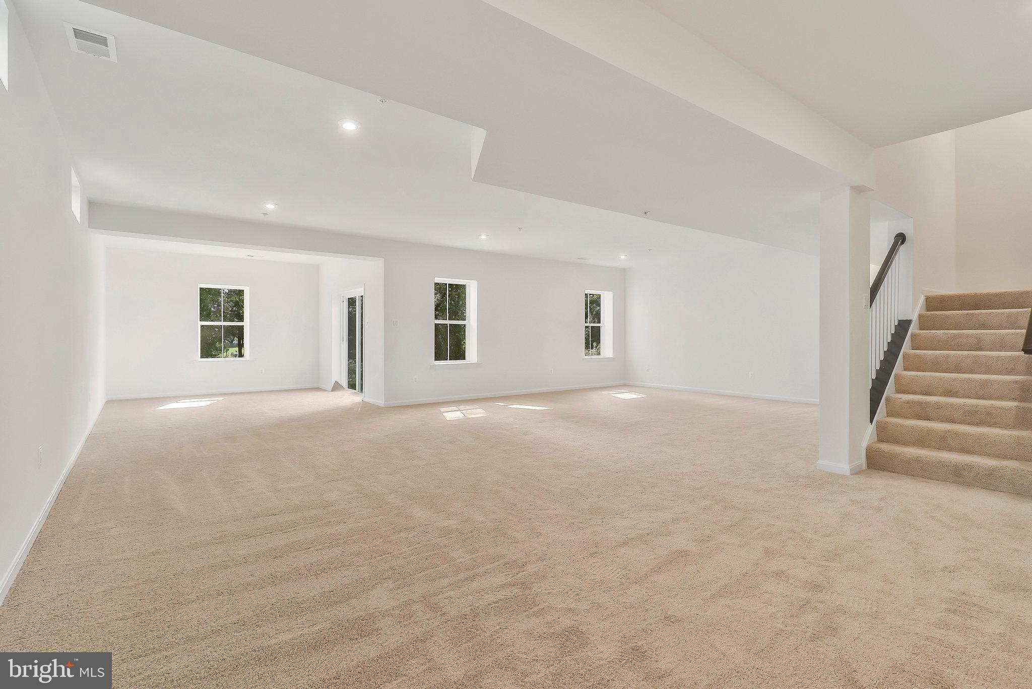 VINCENT ESTATES - Residential