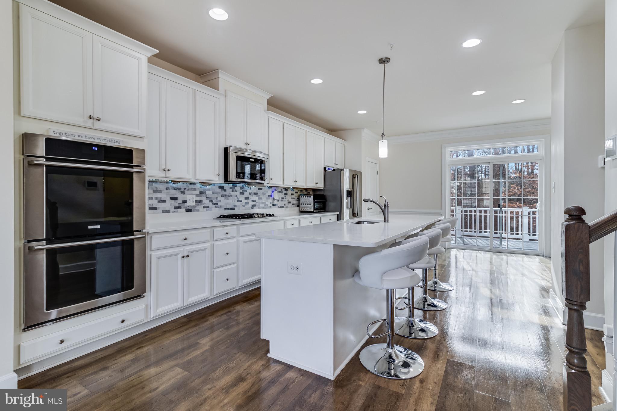 HAMILTON PARK - Residential