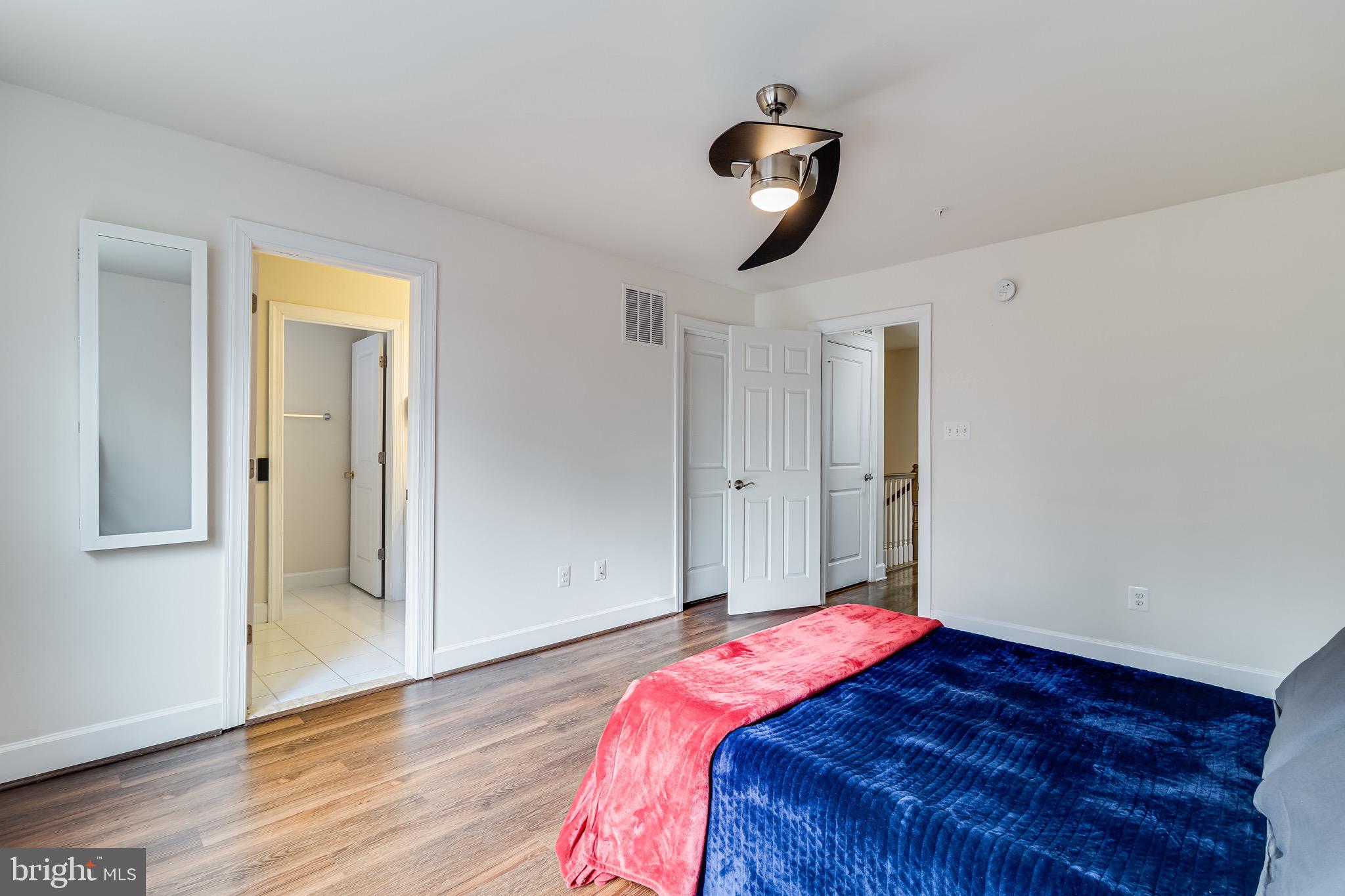 HAMILTON PARK - Residential