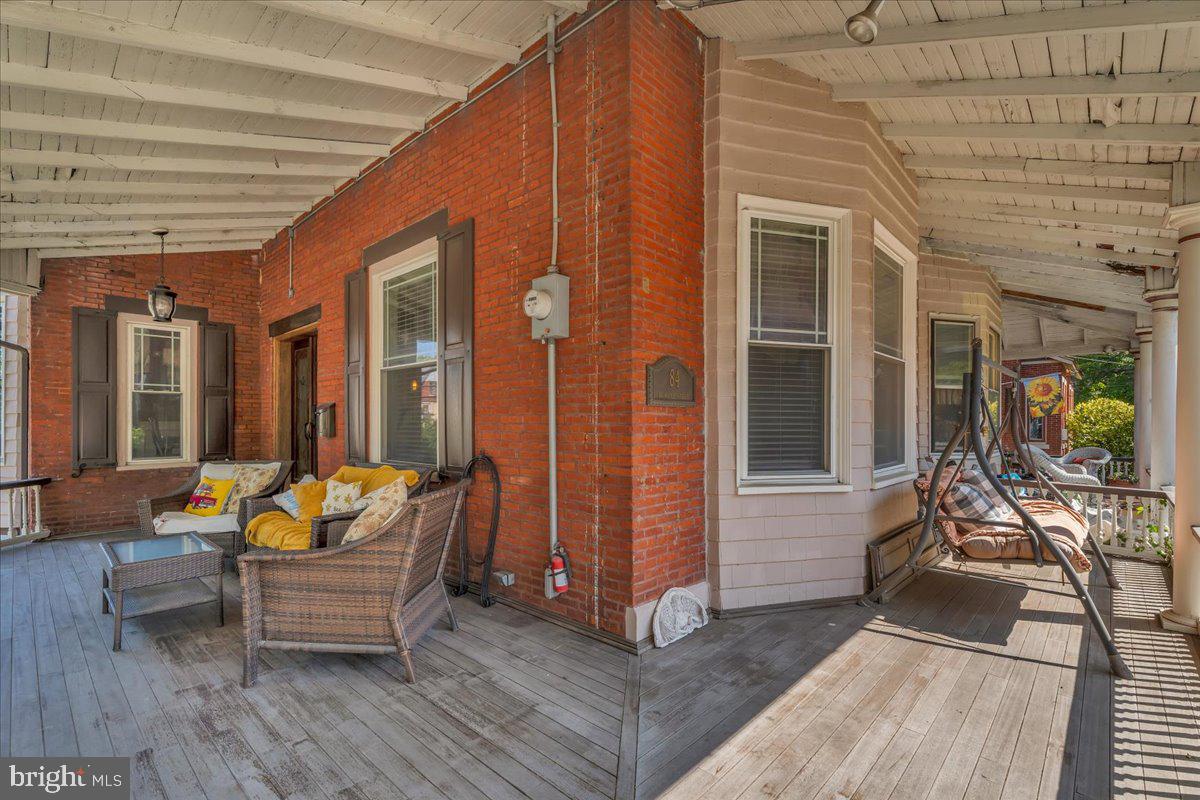 84 N MAPLE STREET