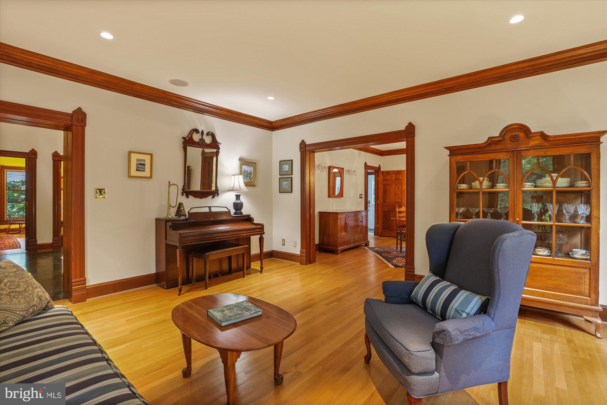 GREAT FALLS/LITTLE FALLS - Residential