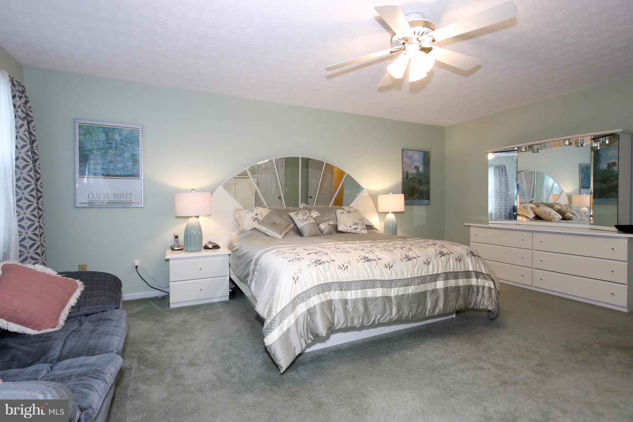 HARTING FARM - Residential