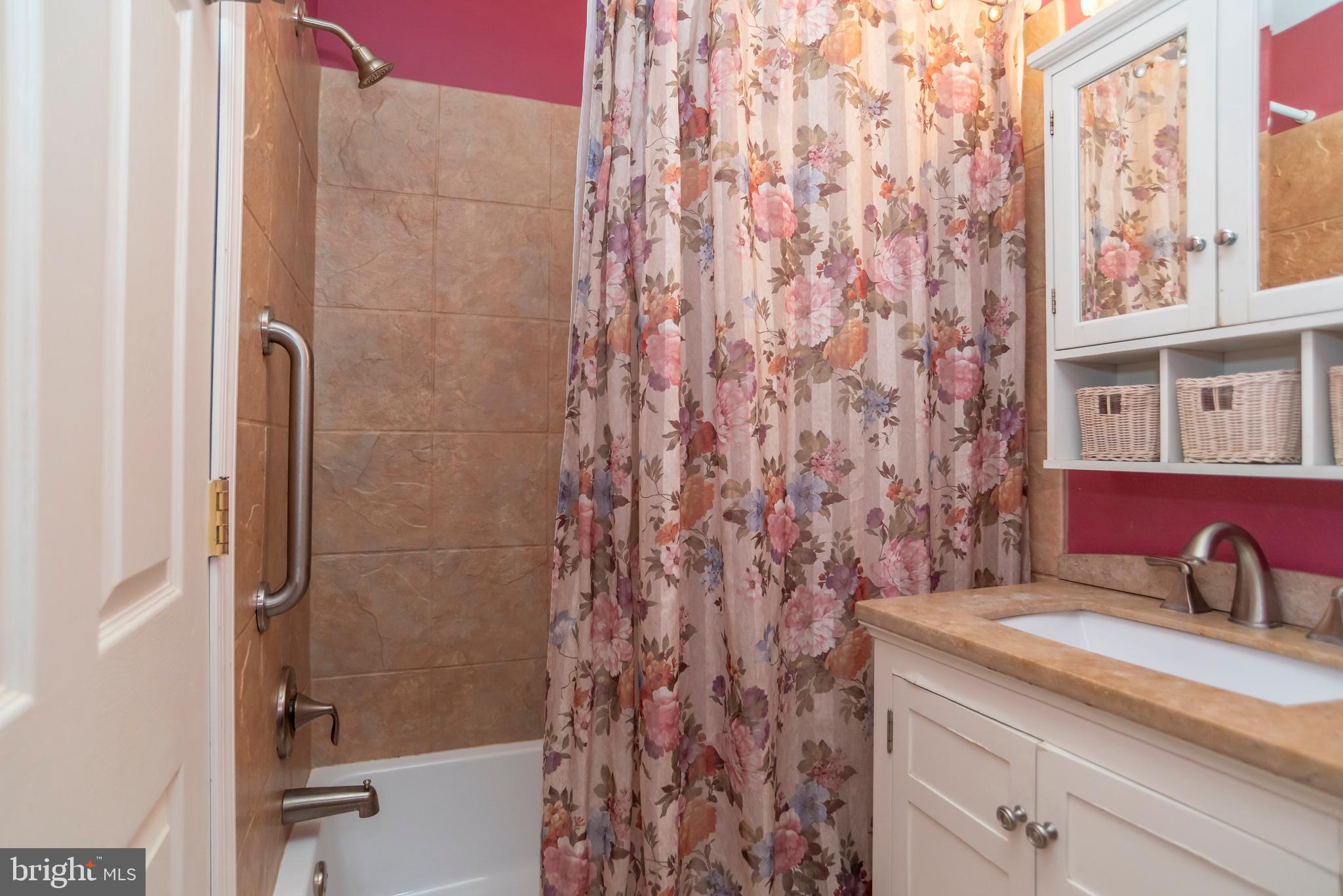 MILLBROOK - Residential