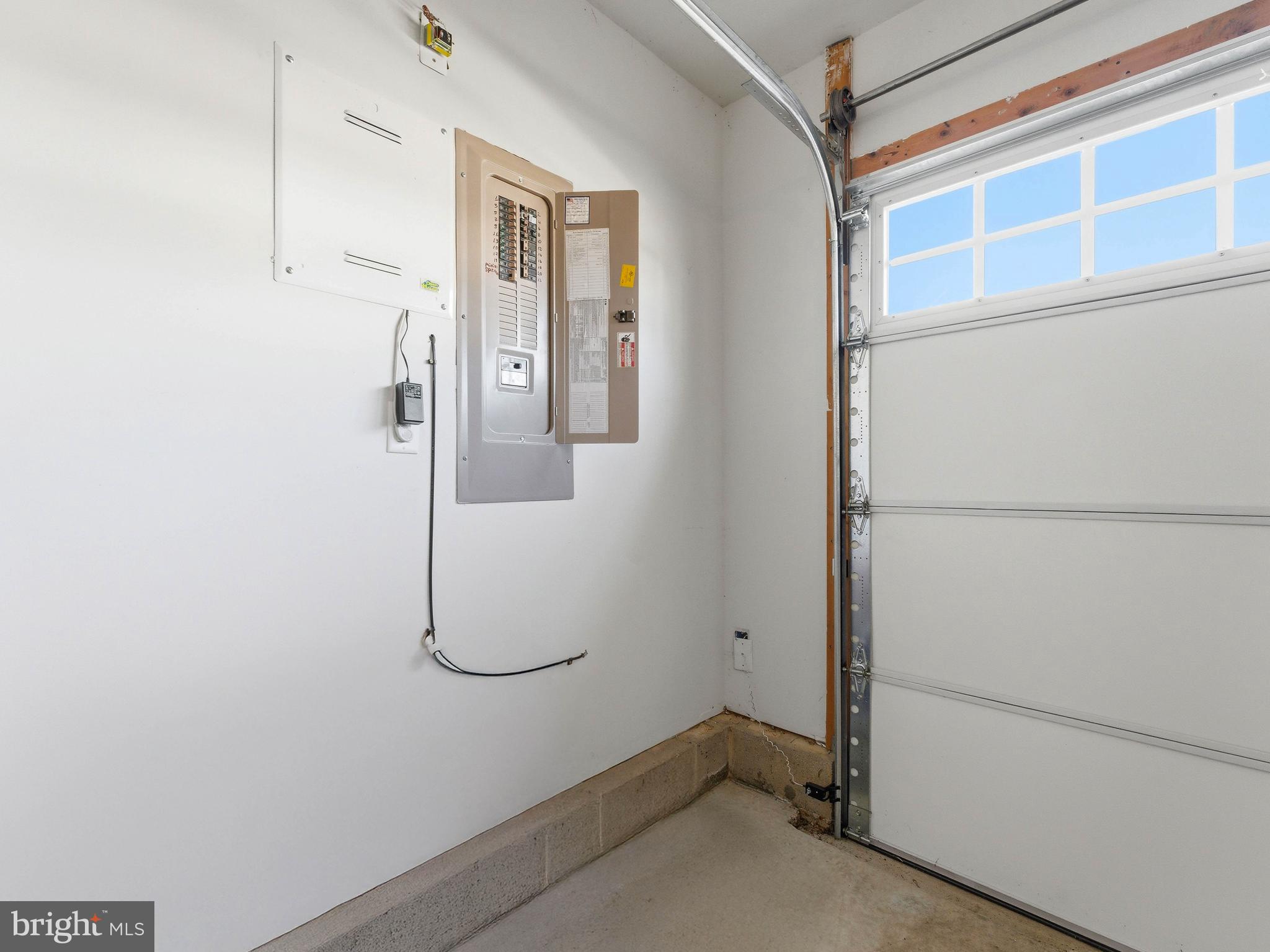 REGENCY AT YARDLEY - Residential