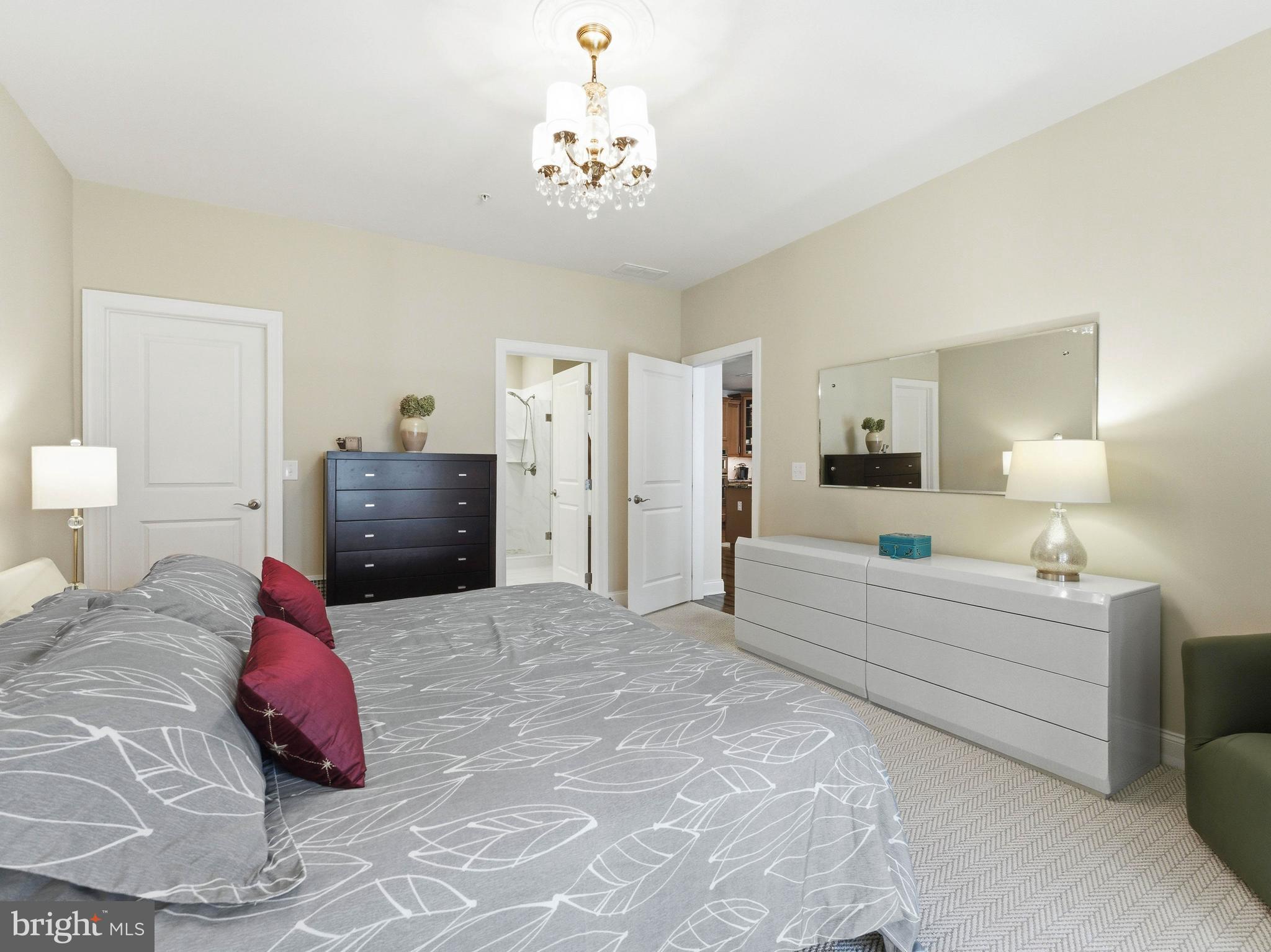 REGENCY AT YARDLEY - Residential