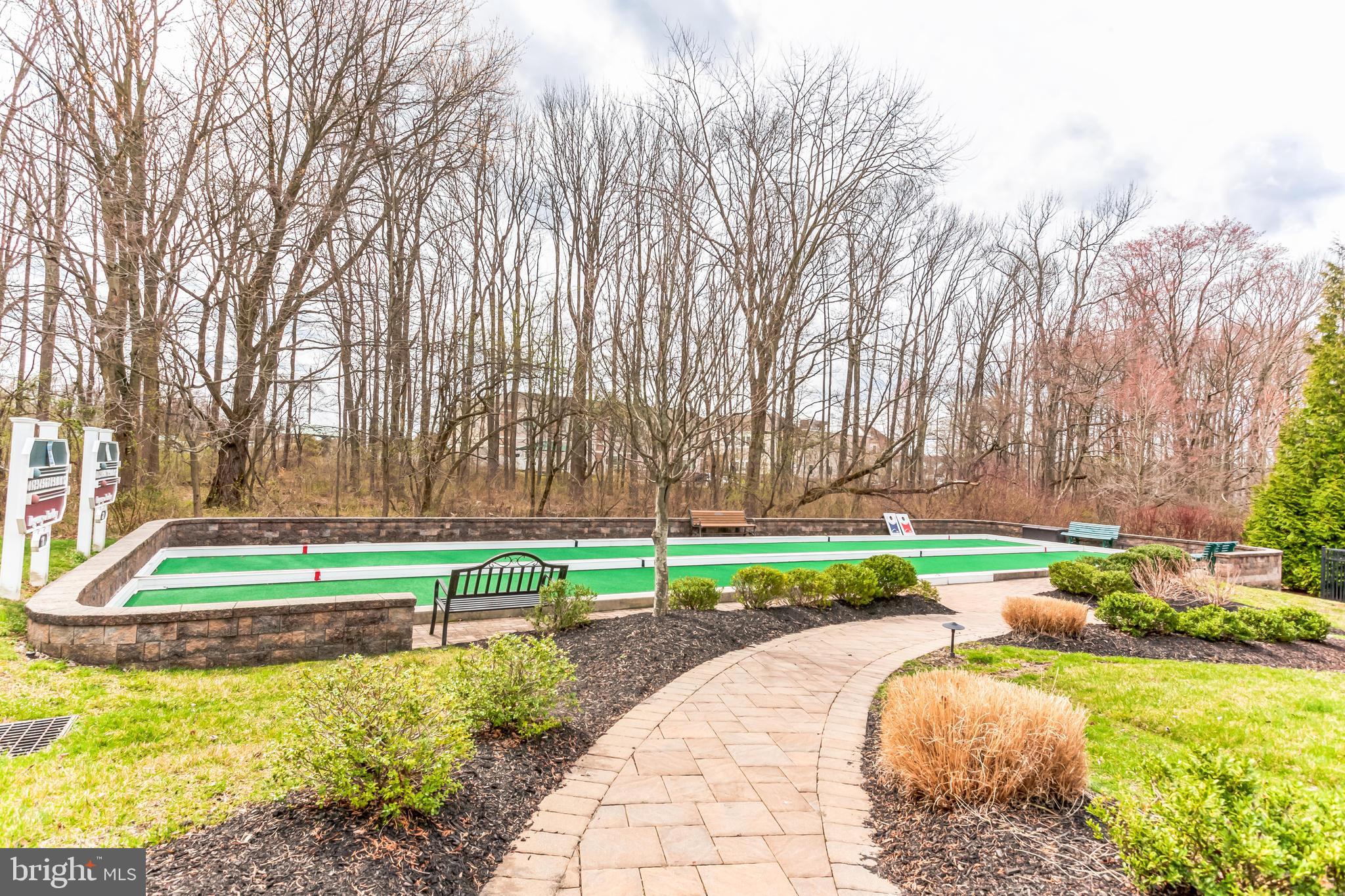 REGENCY AT YARDLEY - Residential