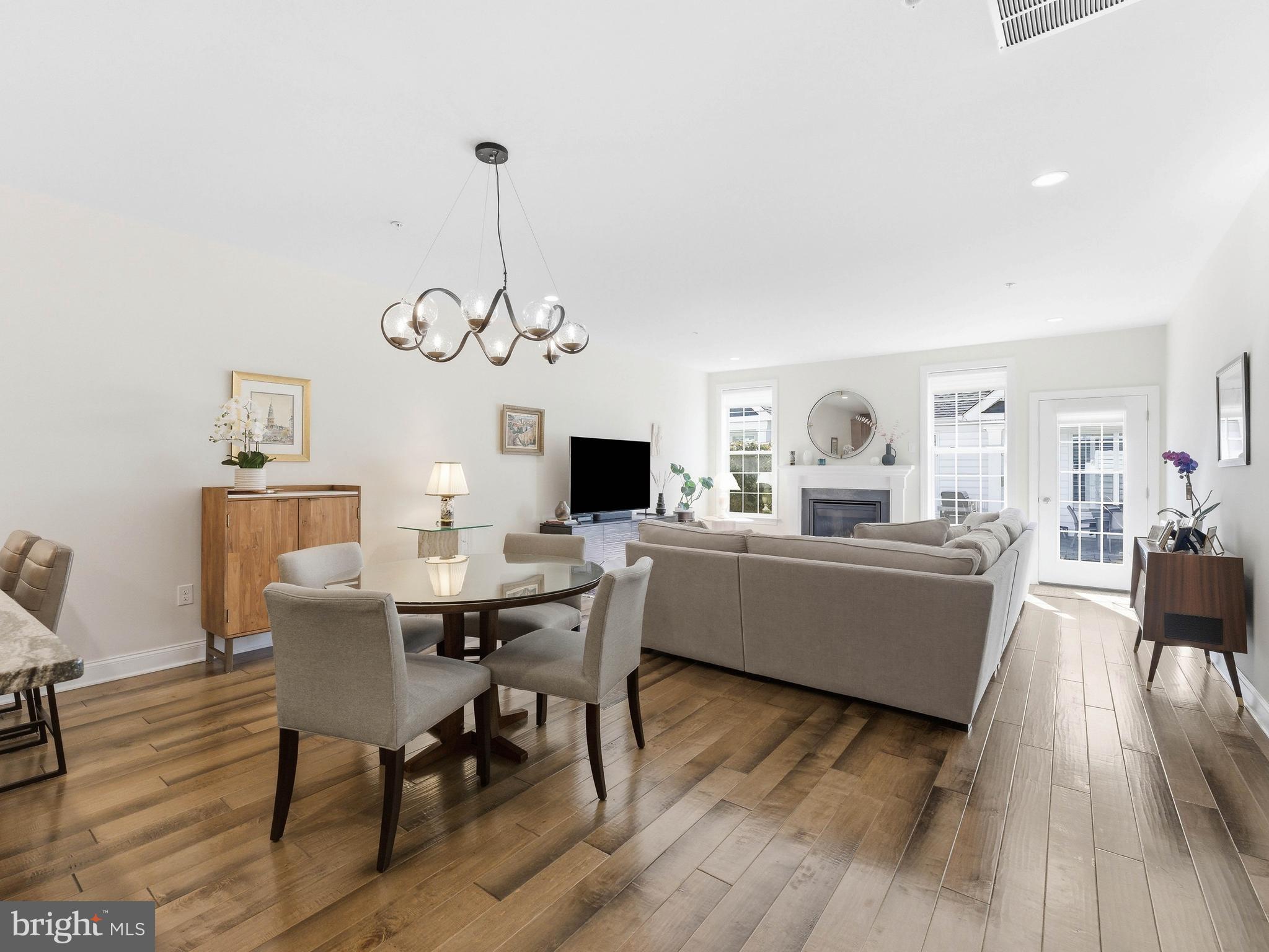 REGENCY AT YARDLEY - Residential