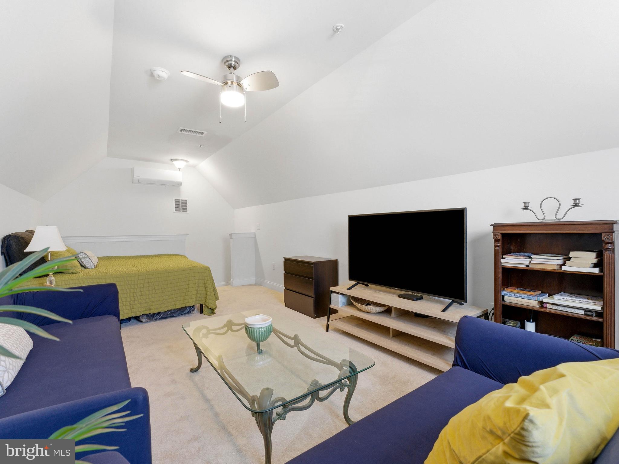 REGENCY AT YARDLEY - Residential