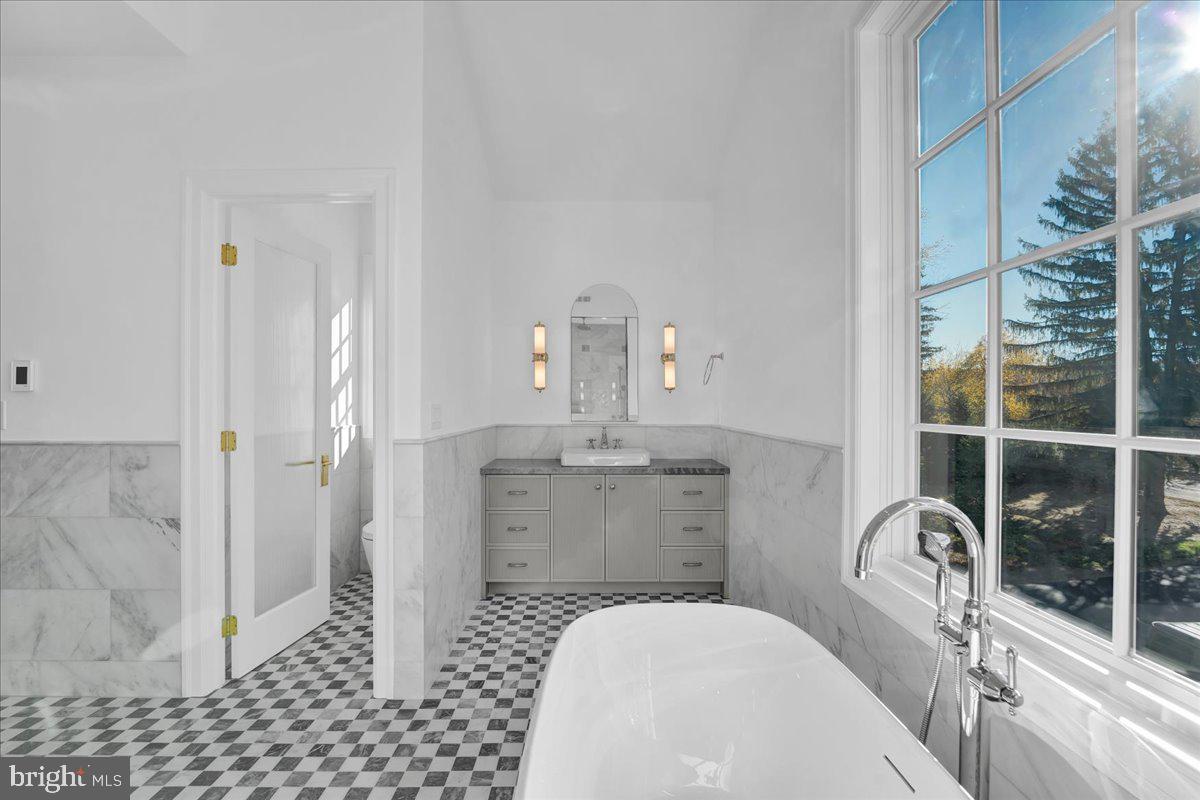 NON AVAILABLE - Residential