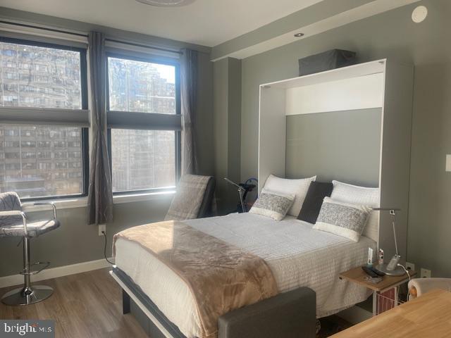 WASHINGTON SQ WEST - Residential