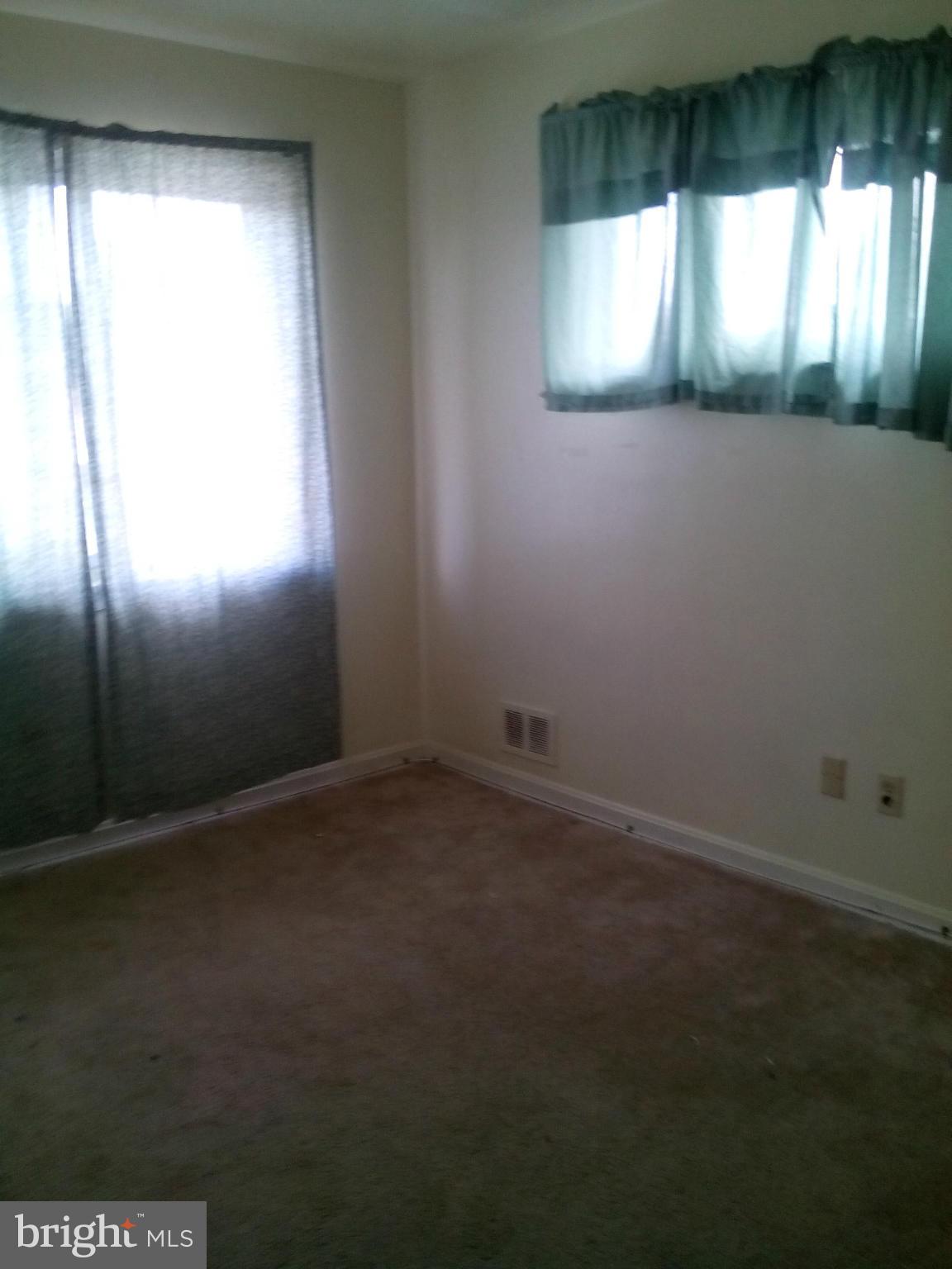 GLASSMANOR - Residential