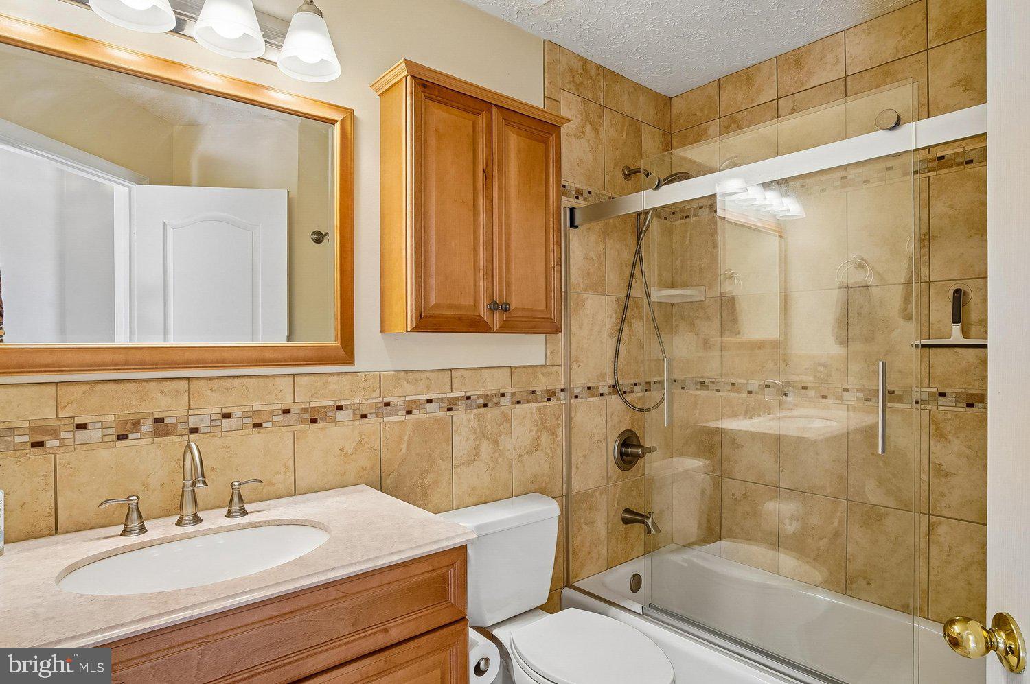 RICHFIELD STATION VILLAGE - Residential