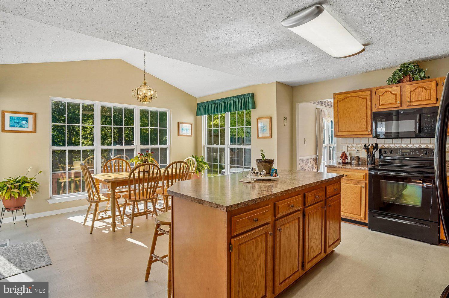 RICHFIELD STATION VILLAGE - Residential