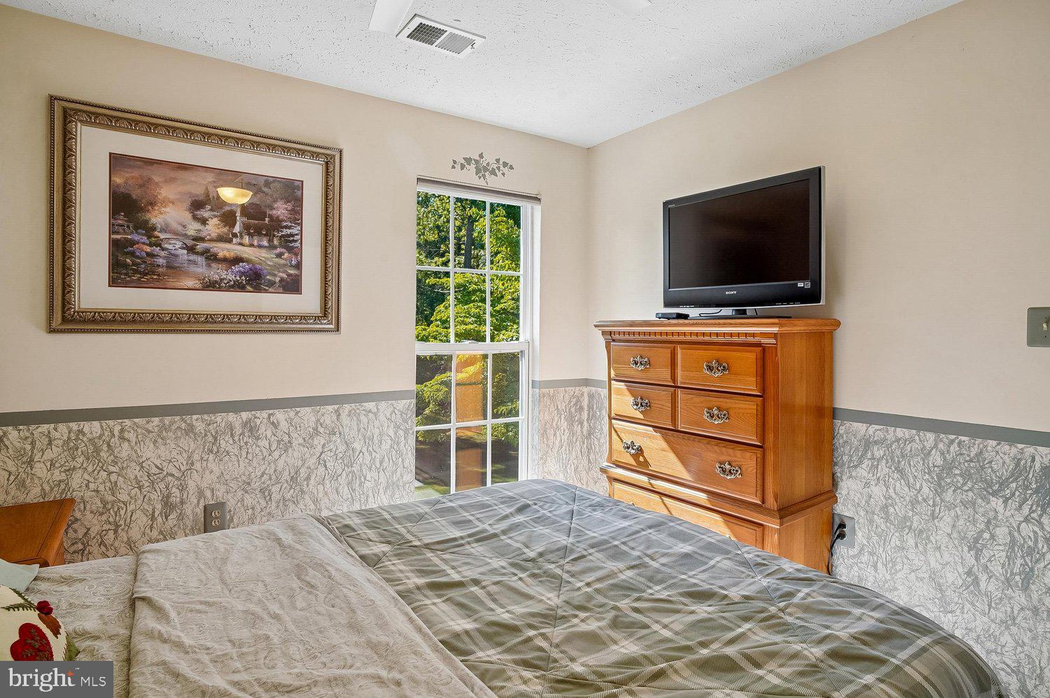 RICHFIELD STATION VILLAGE - Residential