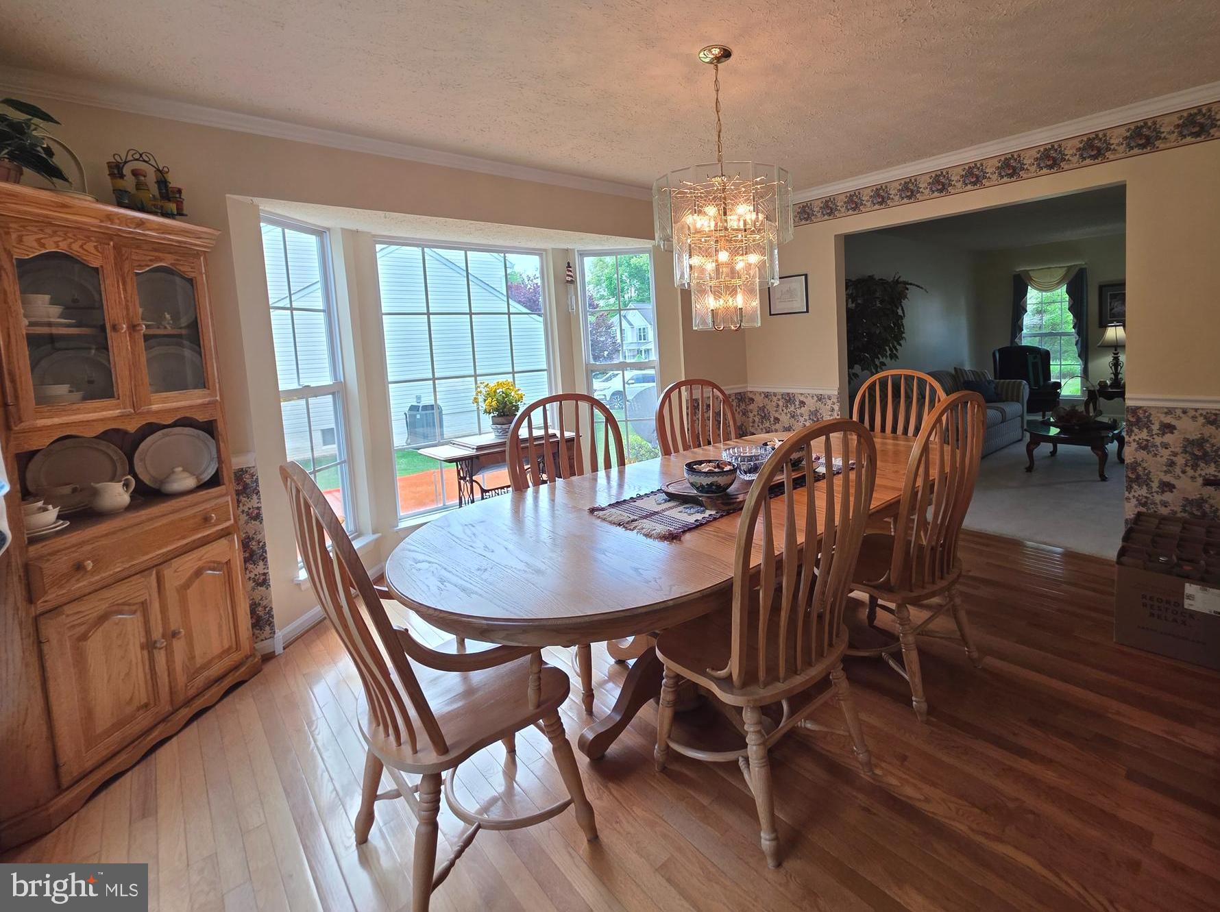 2465 WOODLAND COURT