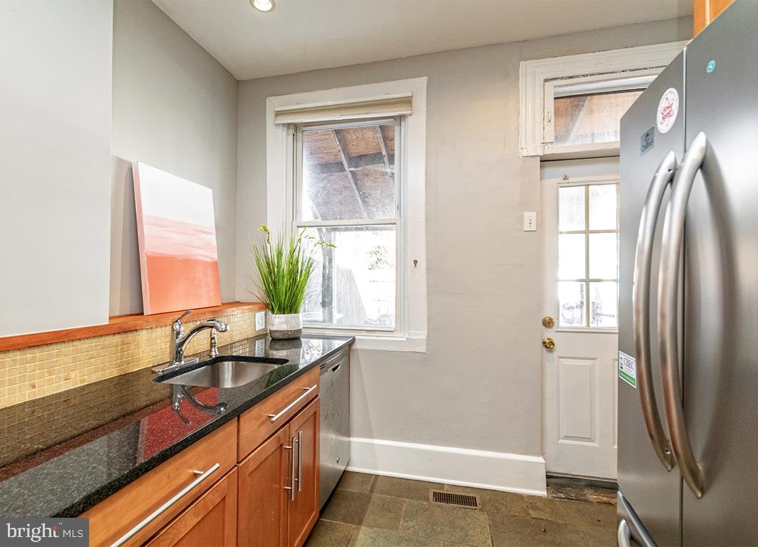 HAMPDEN HISTORIC DISTRICT - Residential