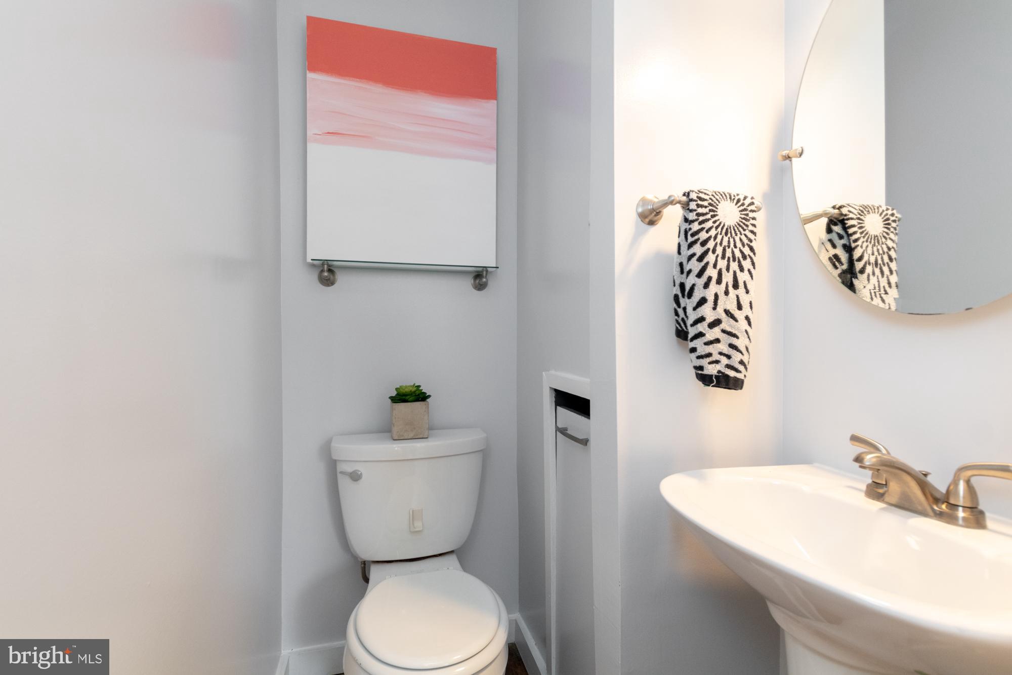 HAMPDEN HISTORIC DISTRICT - Residential