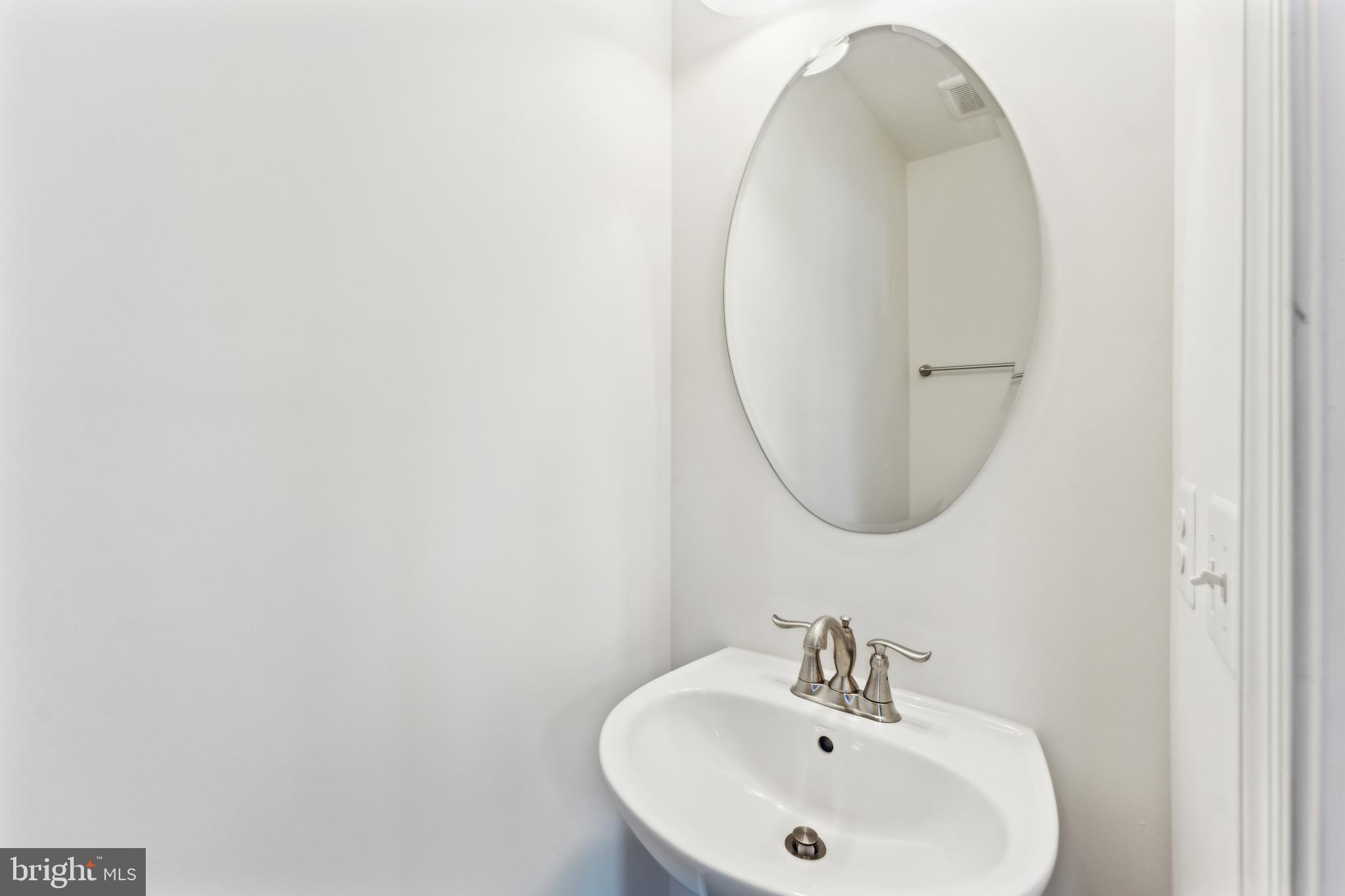 GREENBELT STATION - Residential