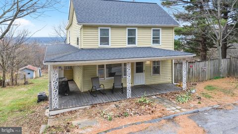 6004 CLEVELANDTOWN ROAD BOONSBORO MD 21713