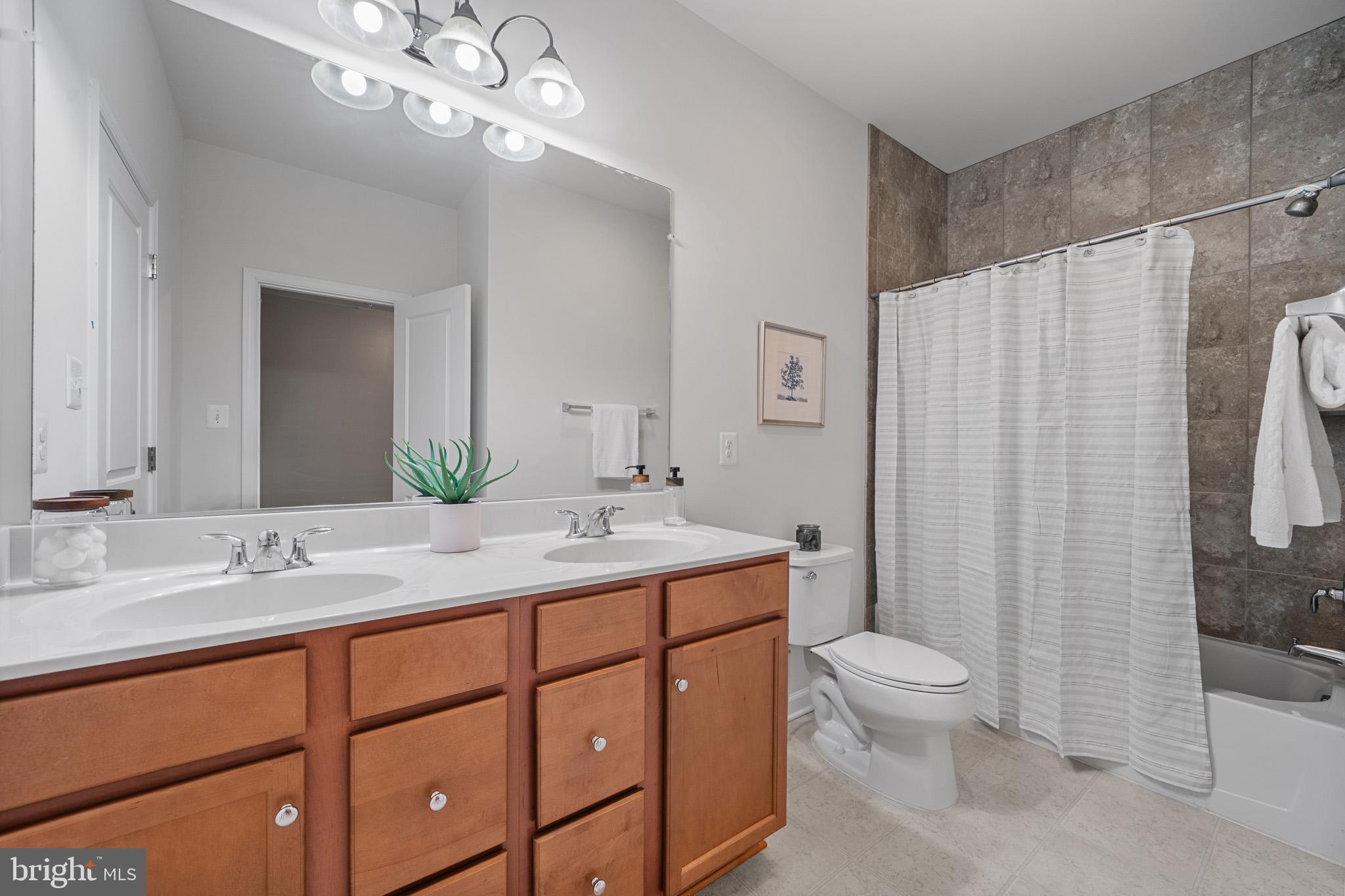 MAGNOLIA PARK AT WILDEWOOD - Residential