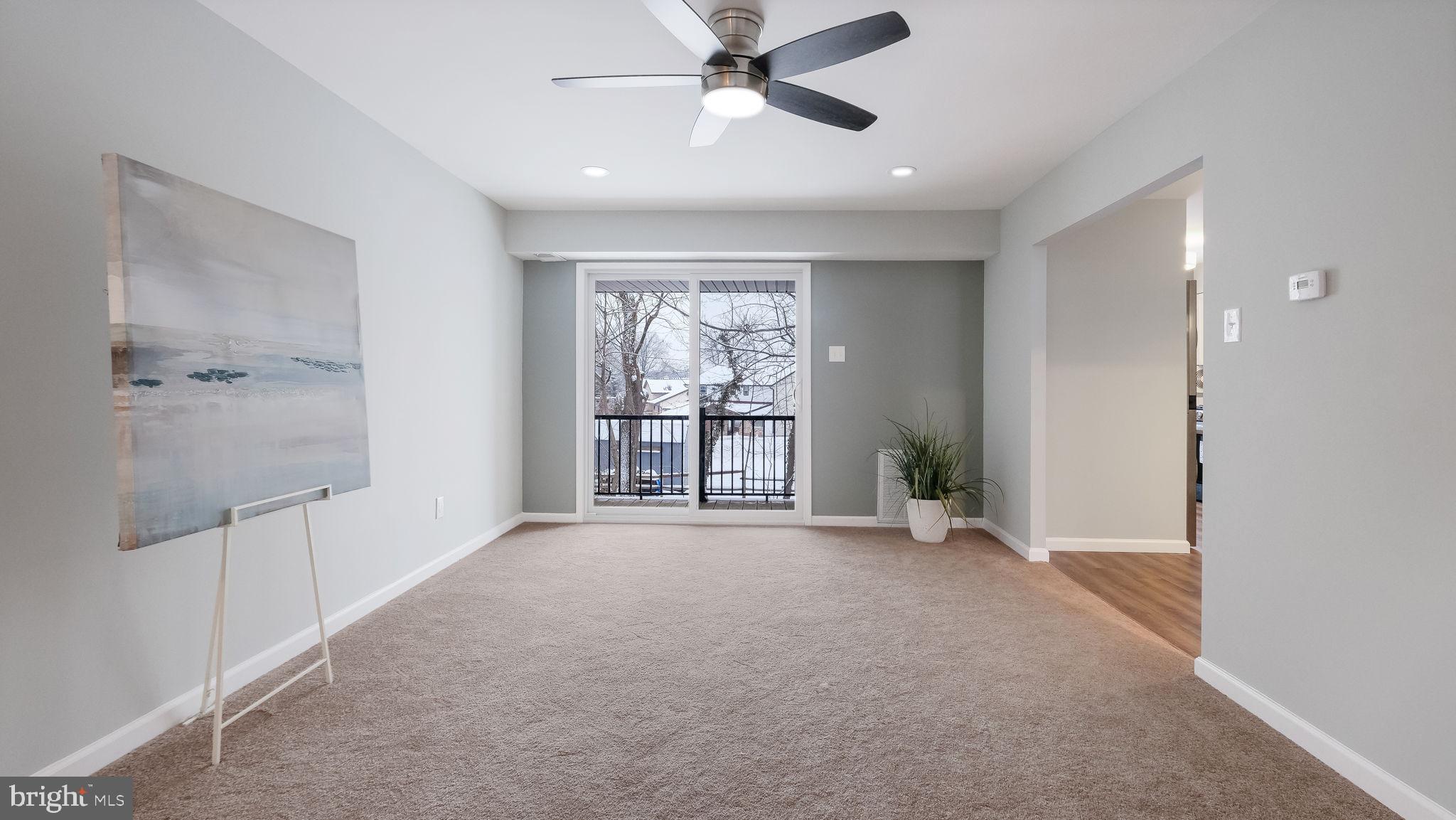 SAXONY MANOR - Residential