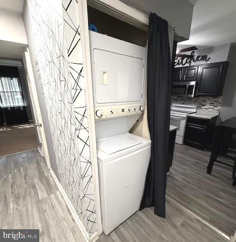 KINGS POINT - Residential