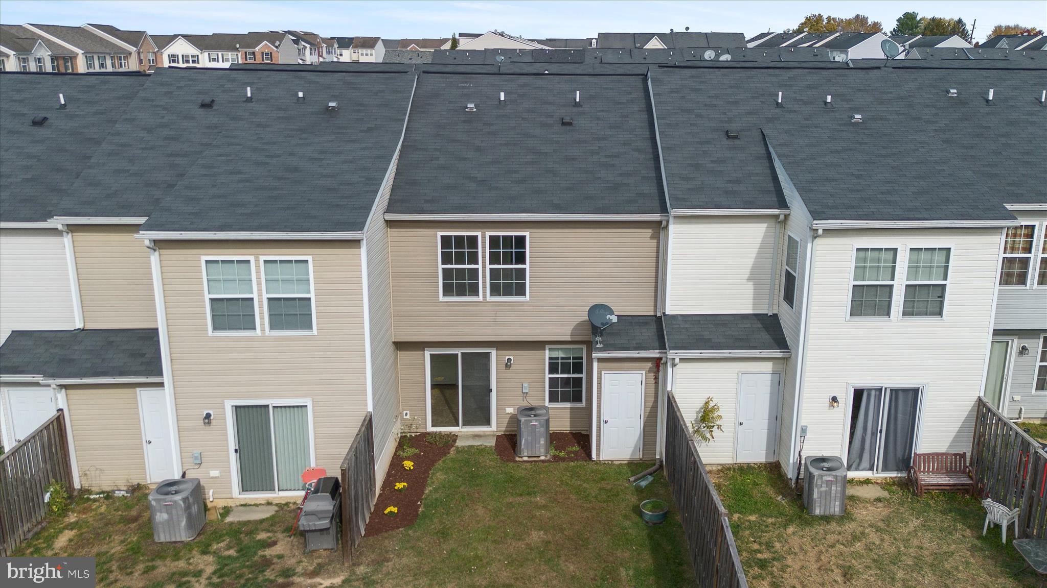 MANOR PARK - Residential