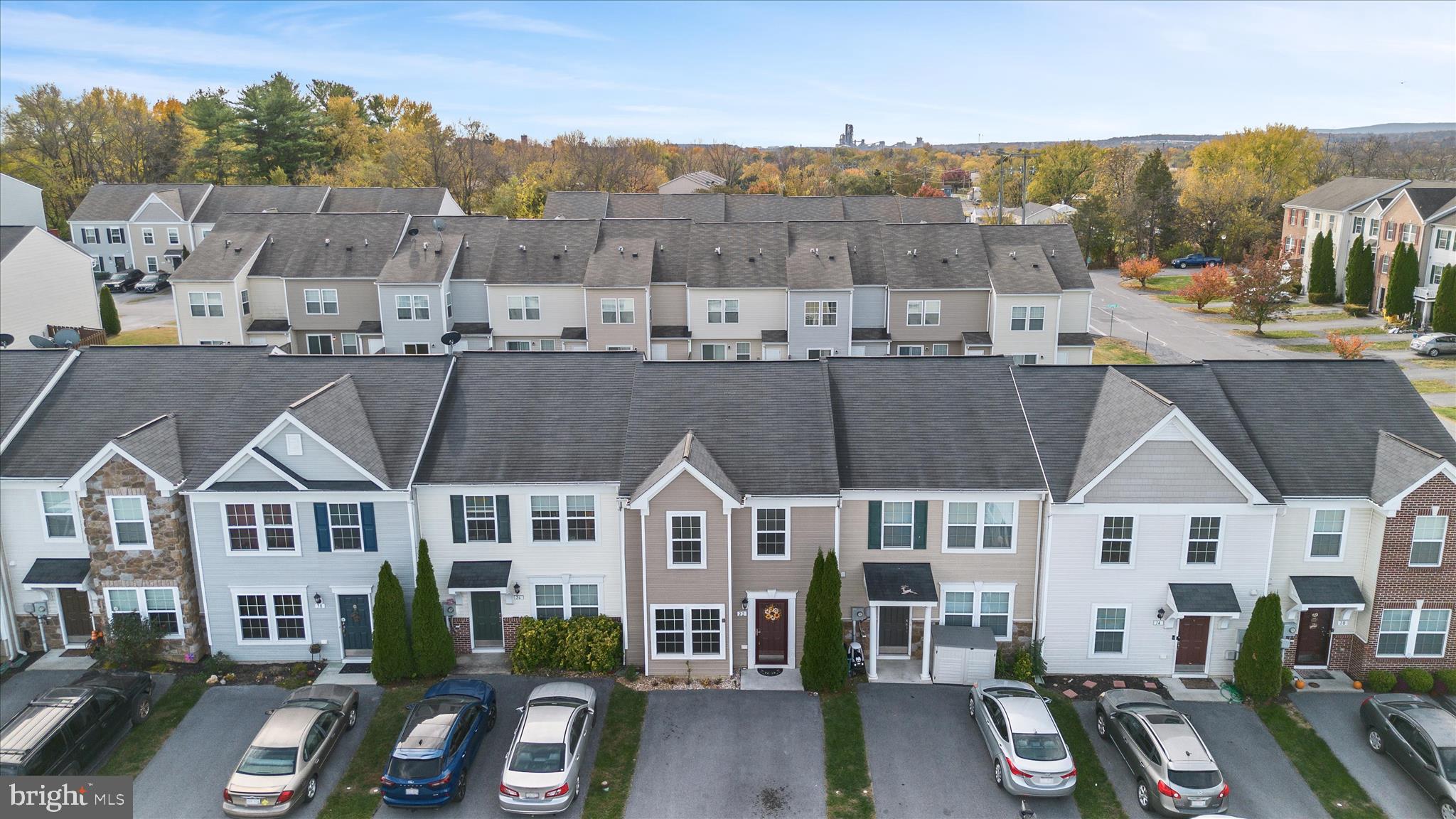 MANOR PARK - Residential