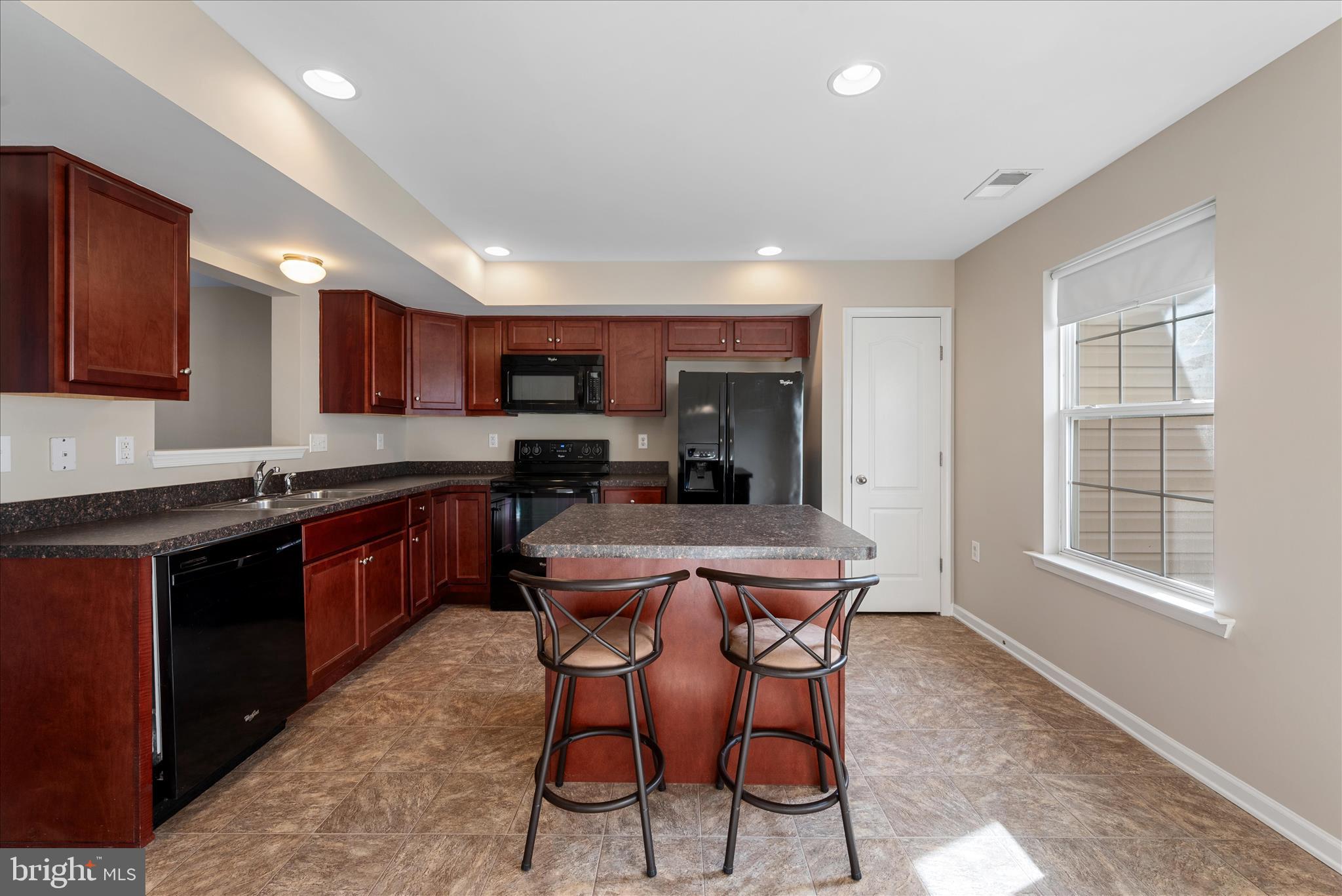 MANOR PARK - Residential