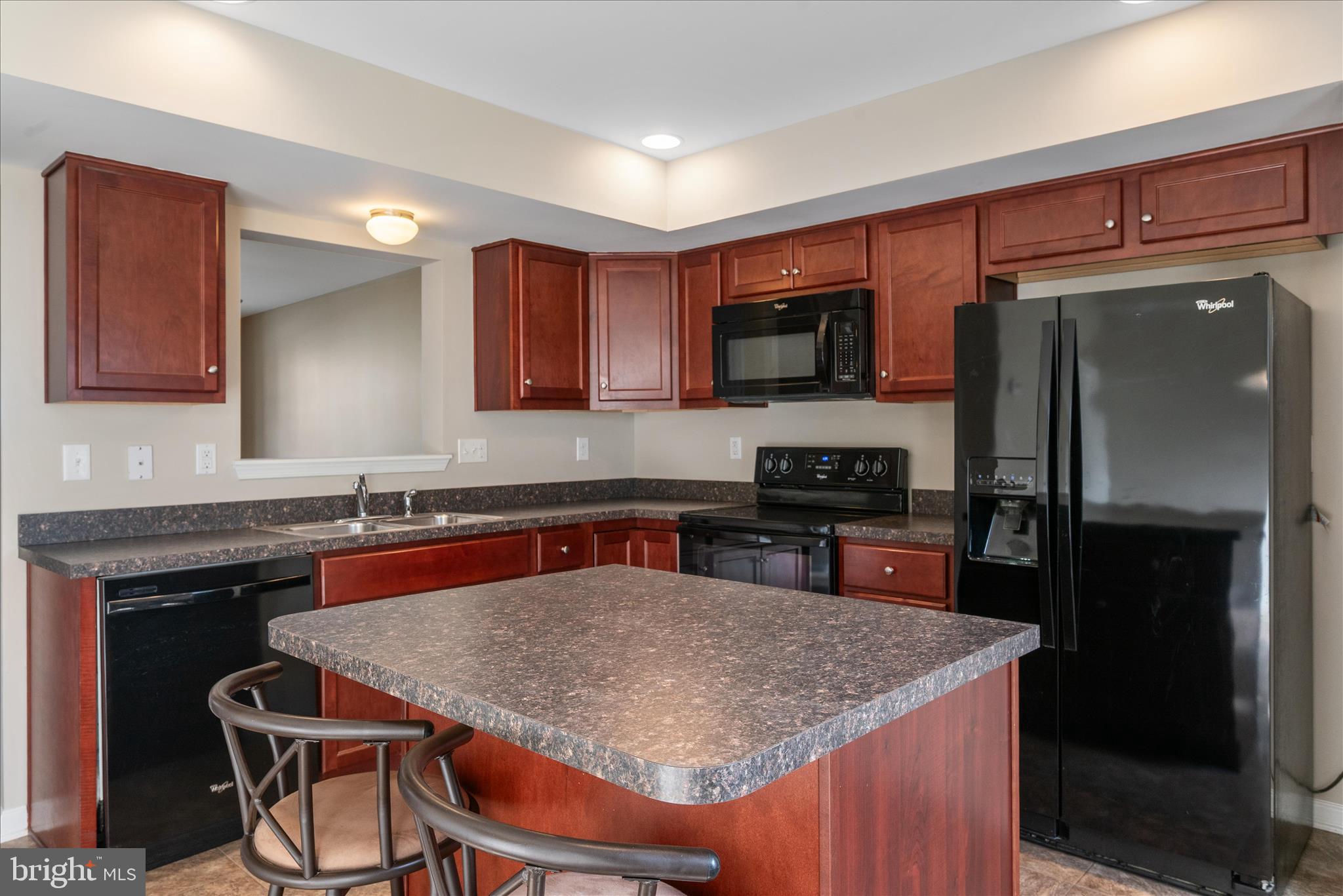 MANOR PARK - Residential