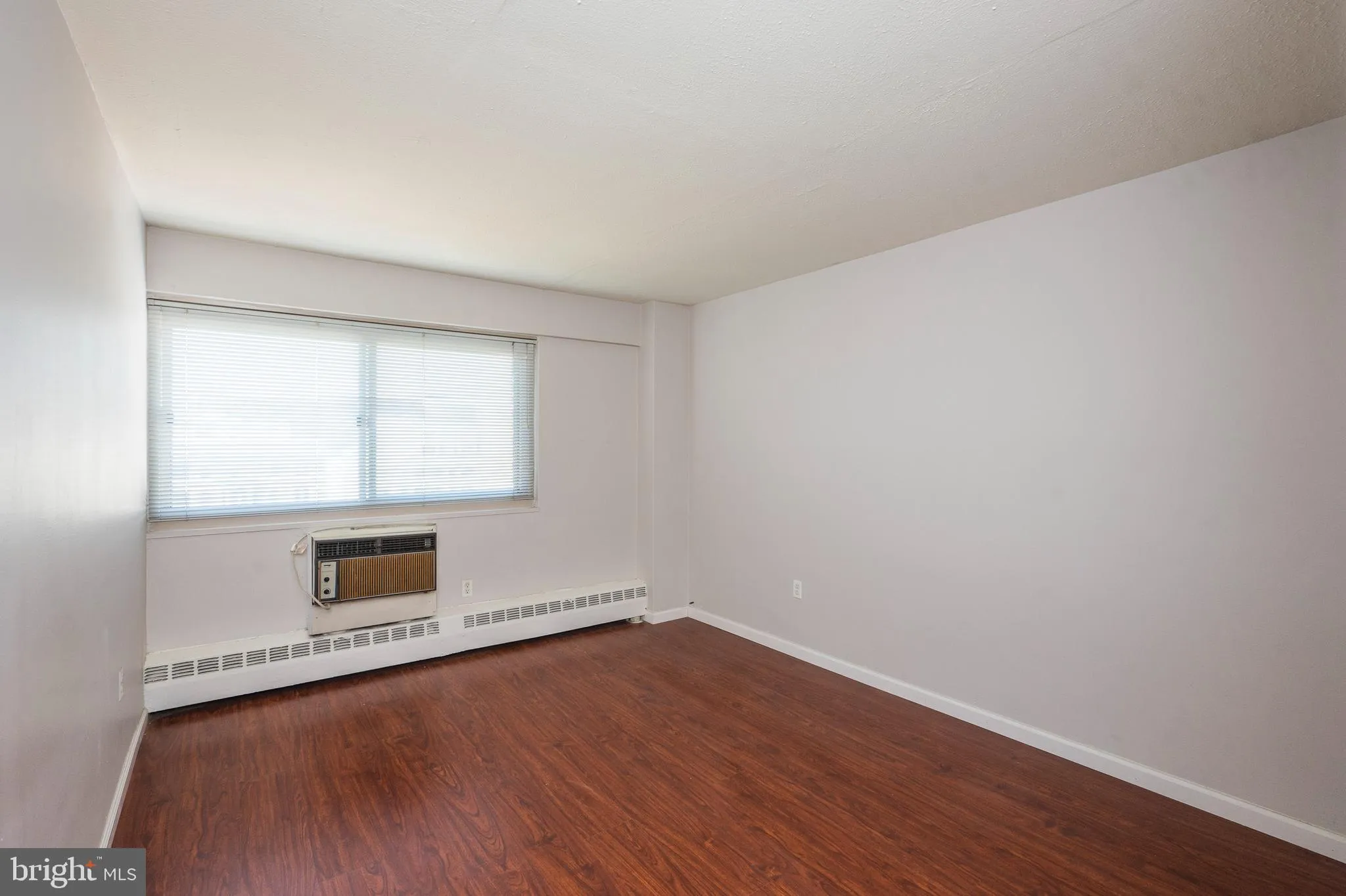 Philadelphia, Pennsylvania 19103, United States, 1 Bedroom Bedrooms, ,1 BathroomBathrooms,Residential,Active,123491