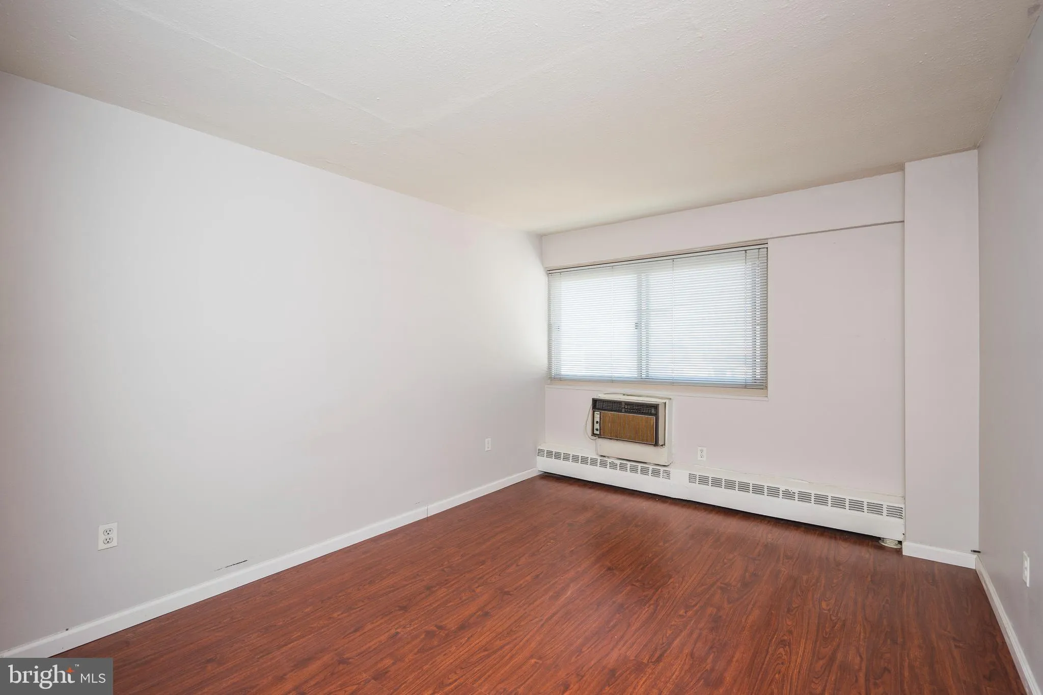 Philadelphia, Pennsylvania 19103, United States, 1 Bedroom Bedrooms, ,1 BathroomBathrooms,Residential,Active,123491