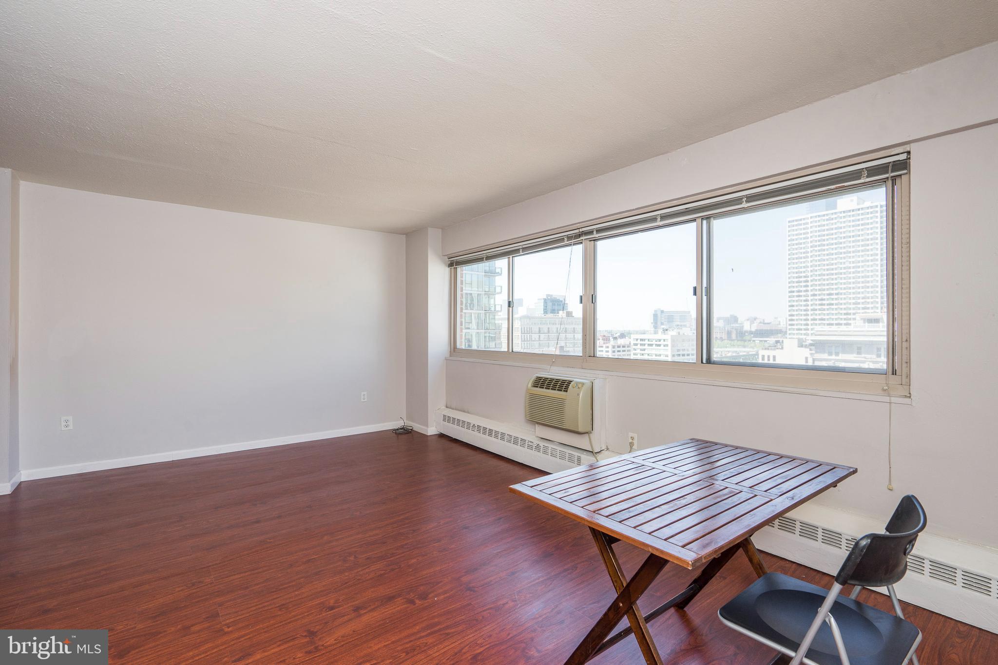 RITTENHOUSE SQUARE - Residential Lease