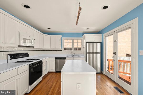 ELLISON HEIGHTS - Residential