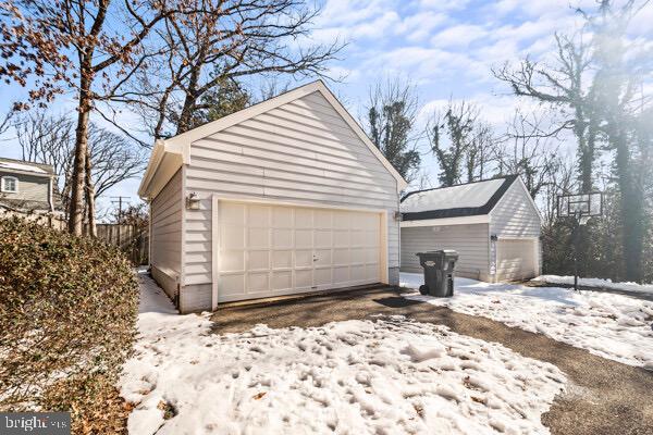 ELLISON HEIGHTS - Residential