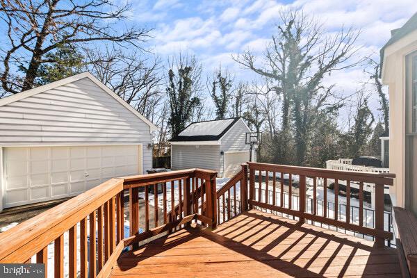 ELLISON HEIGHTS - Residential